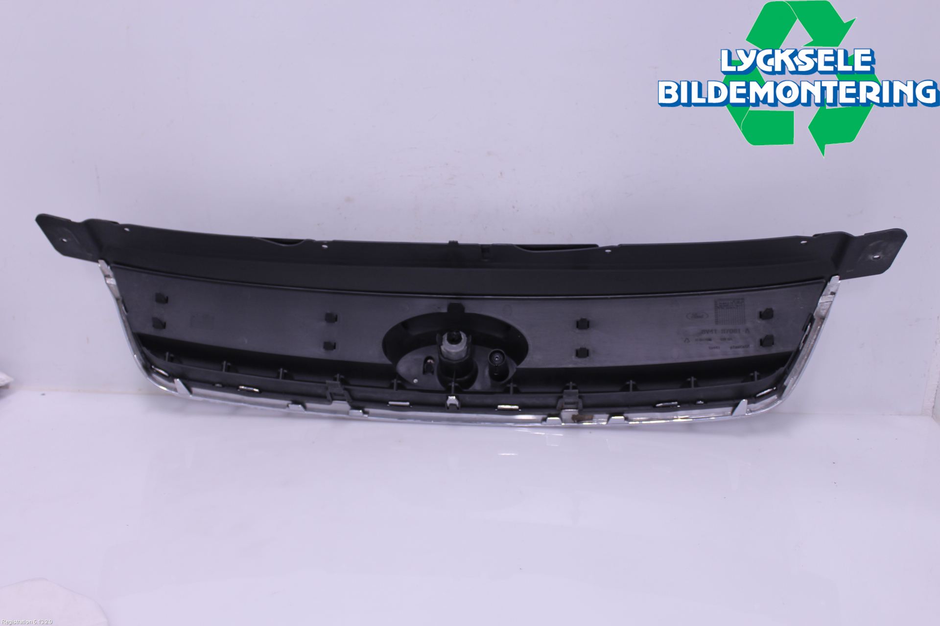 Ford KUGA 08-12 Grill Komp