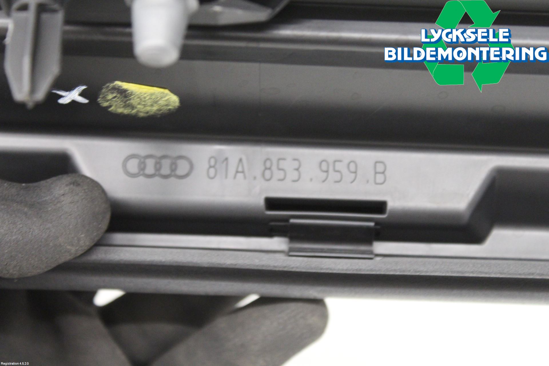 Audi Q2/SQ2 17- Dörr Dekorlist Fram Vä