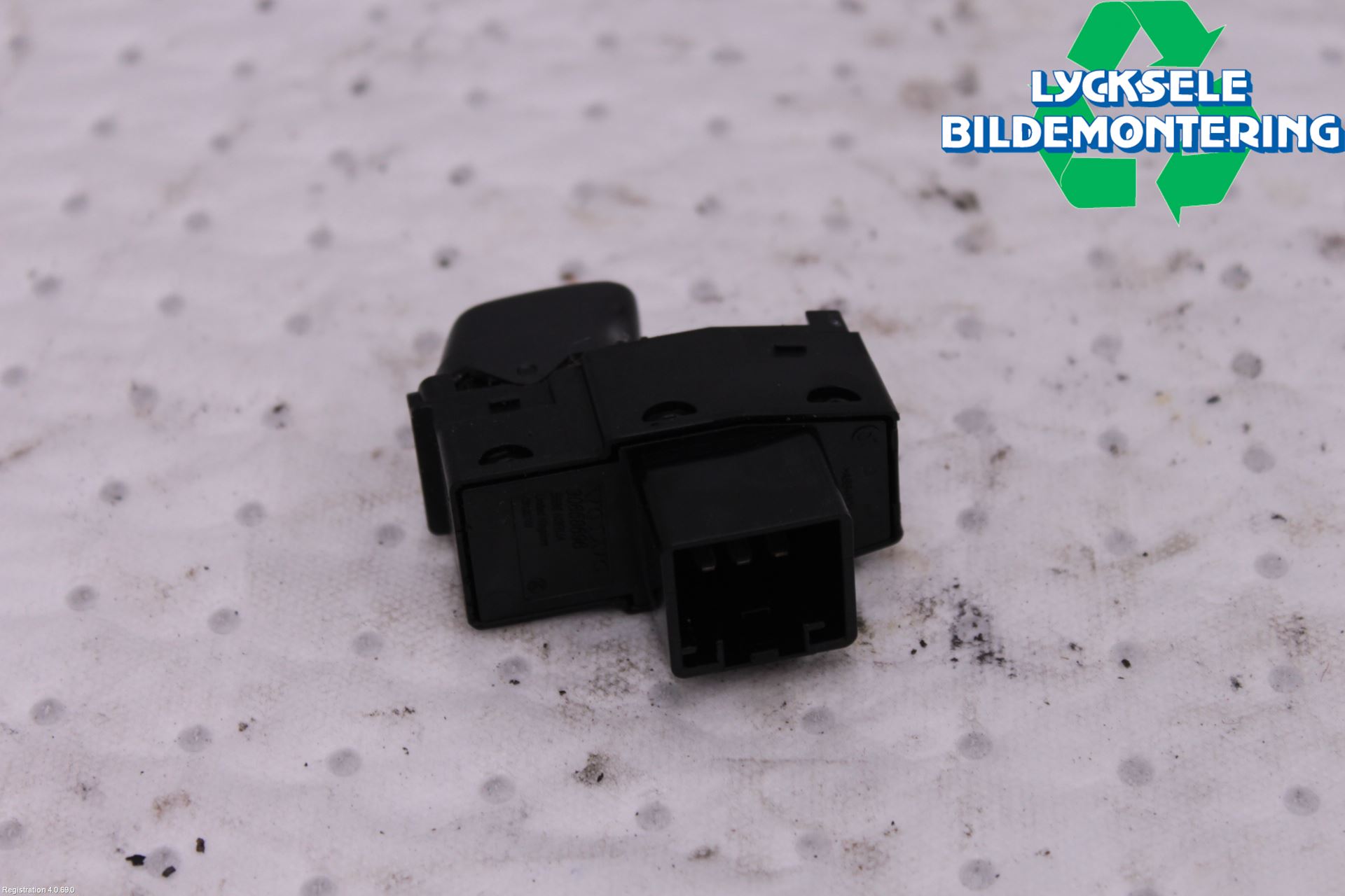 Volvo XC70 05-07 Strömställare Elhiss