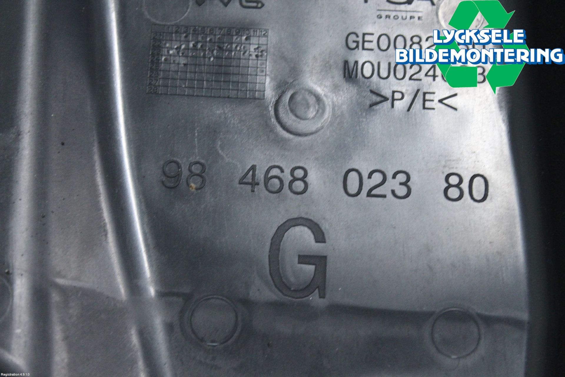 Opel ASTRA L 22- Hasplåt Plåt-Plast