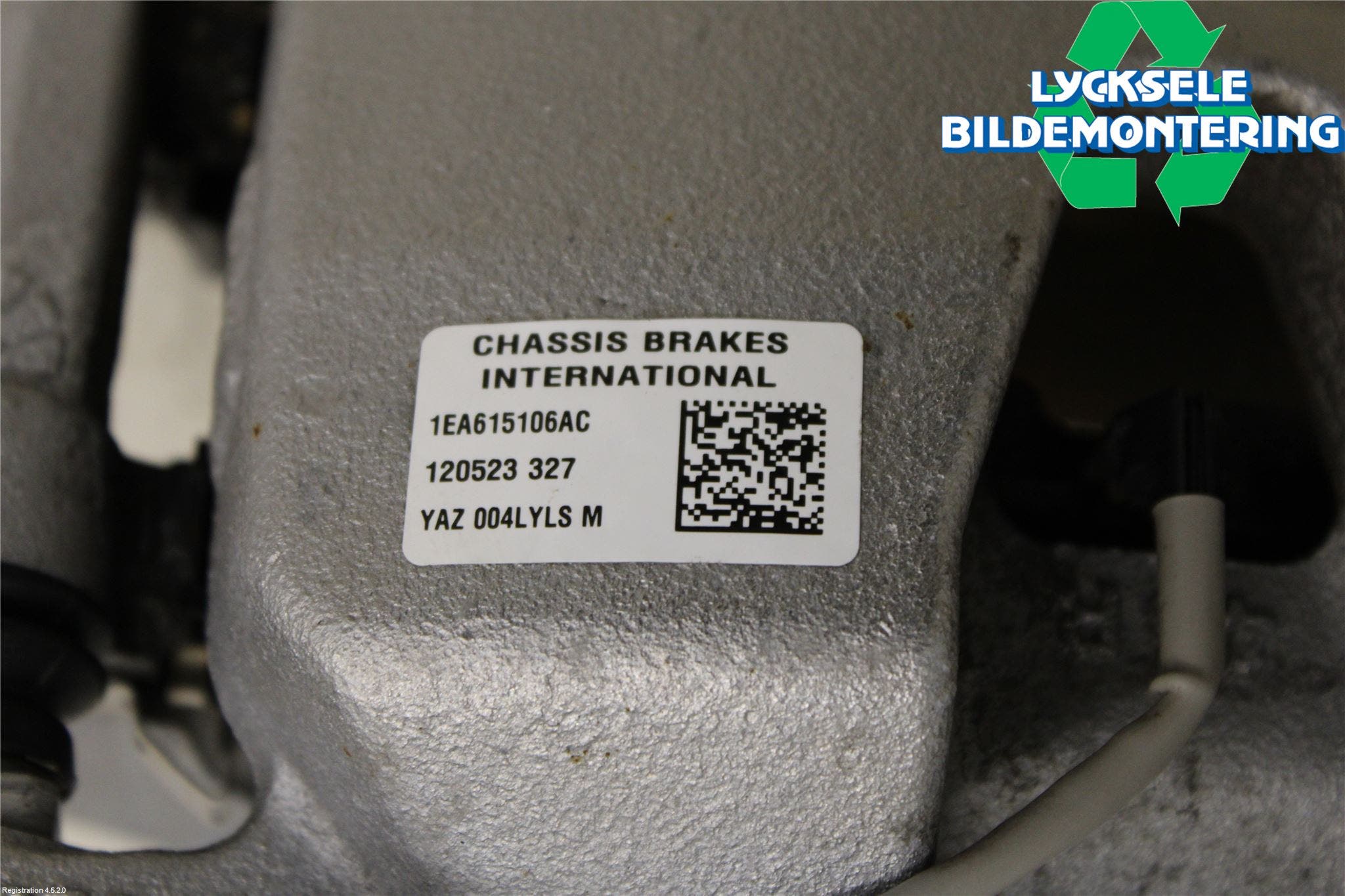 Skoda ENYAQ iV 21- Bromsok Fram Höger