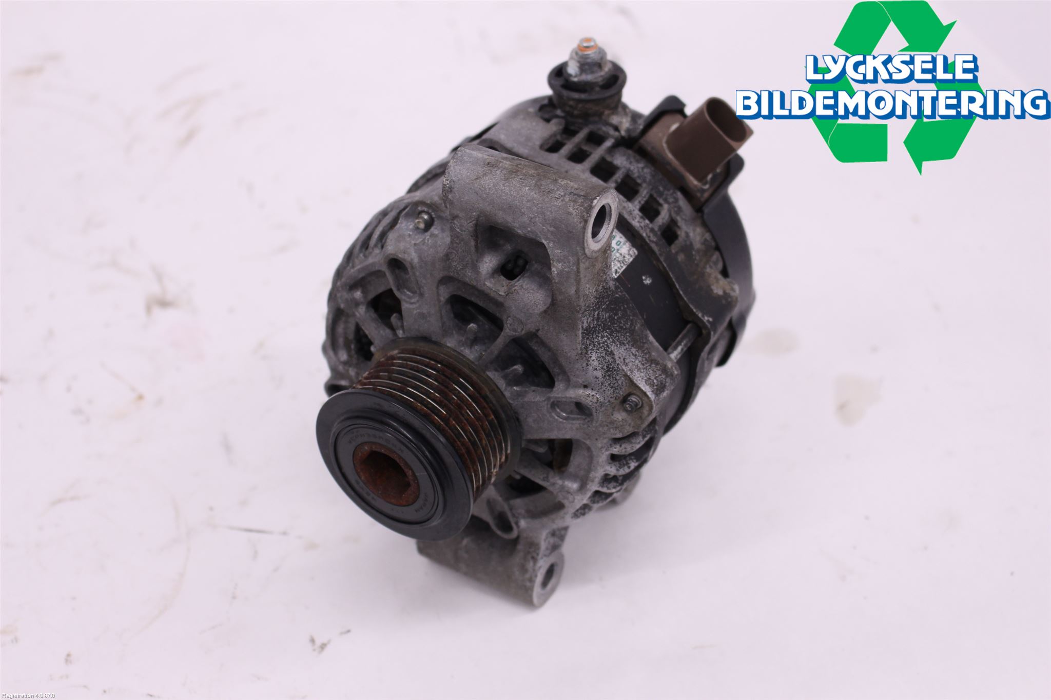 Isuzu D-MAX Generator