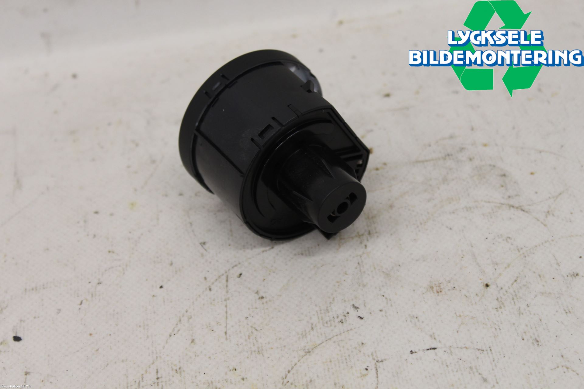 Seat ARONA Strömställare Ljus