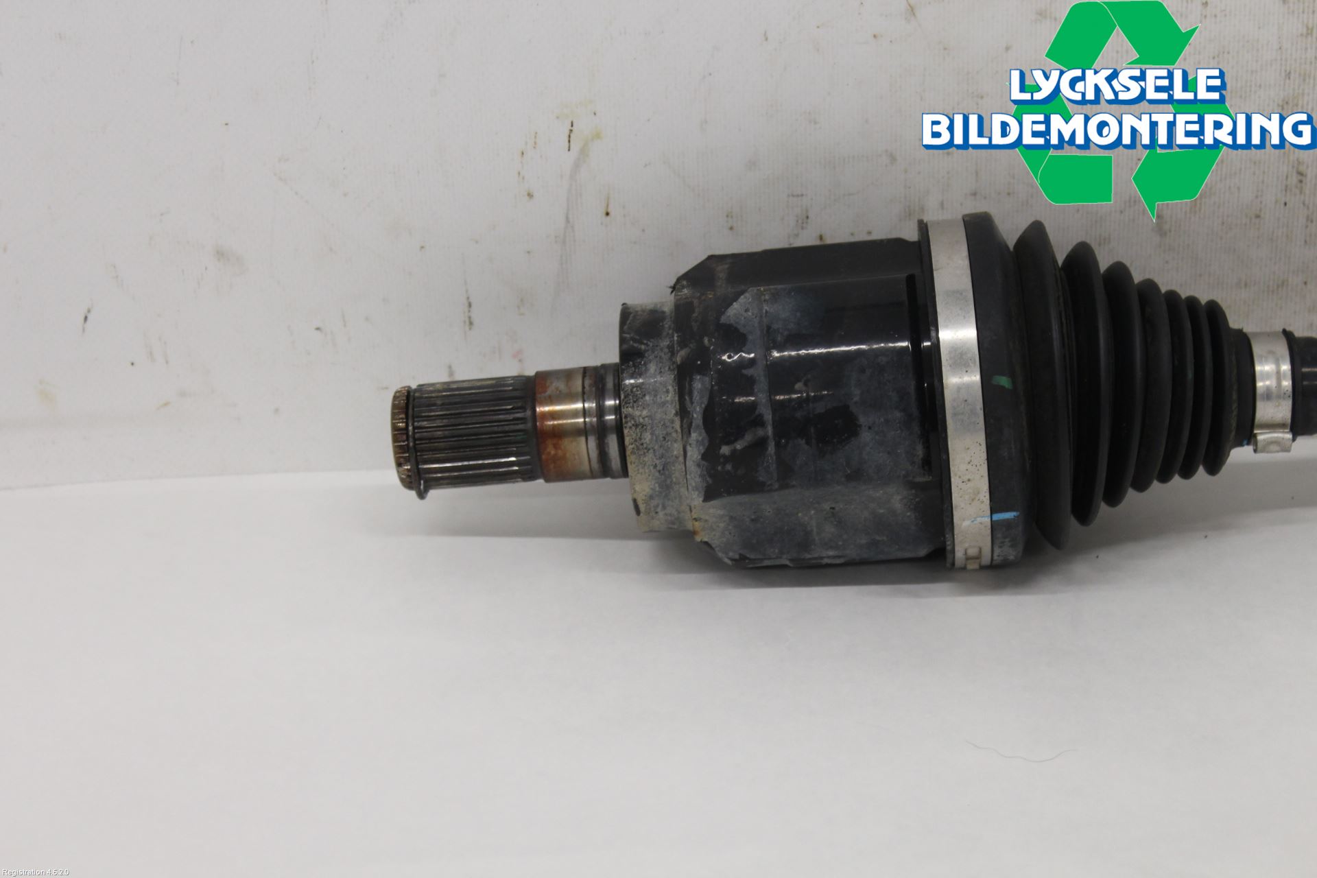 Hyundai ix35 Drivaxel Fram Vänster