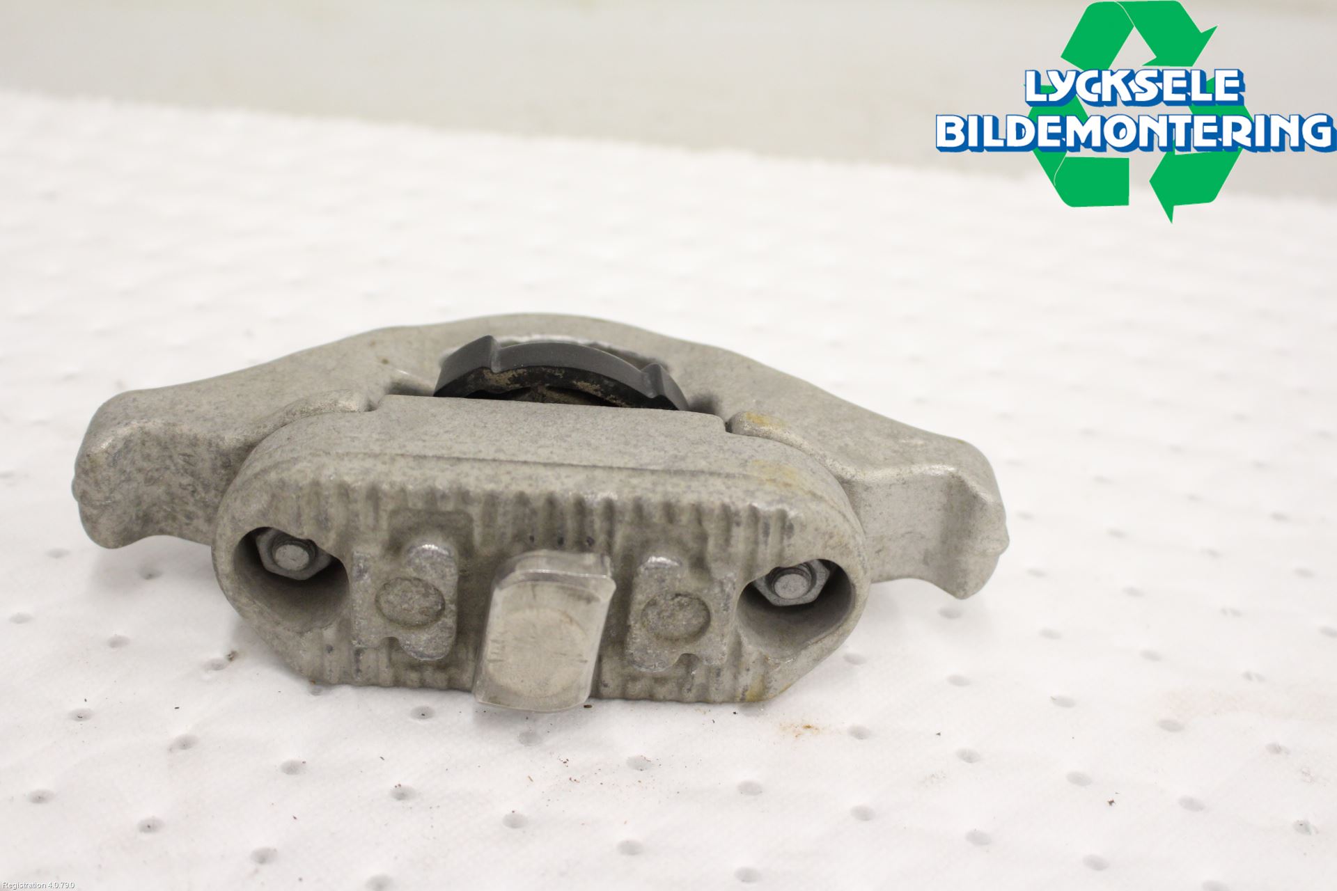 Nissan NAVARA 05-16 Lastförskjutningsskydd-Galler