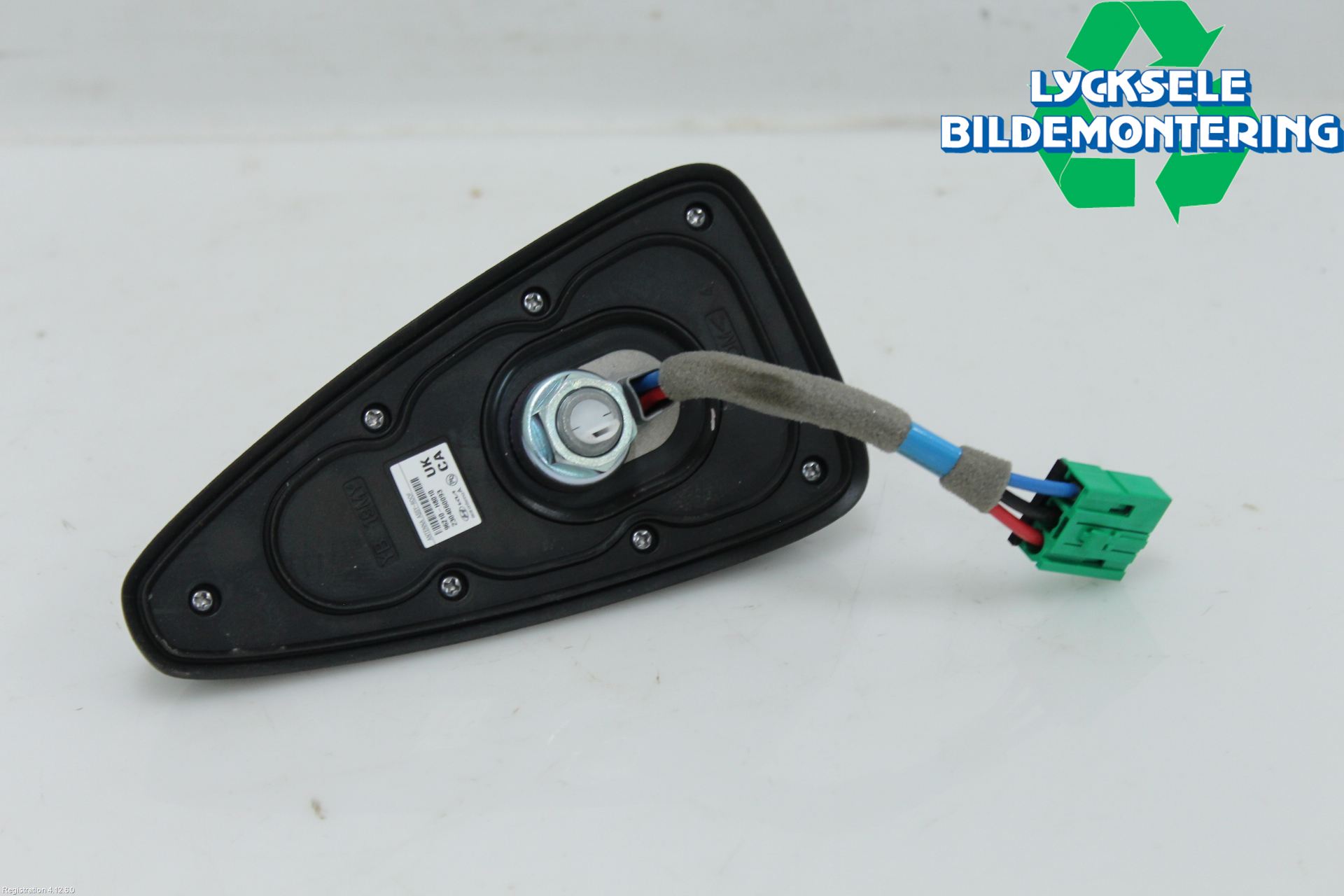 Kia STONIC 18->> Antenn