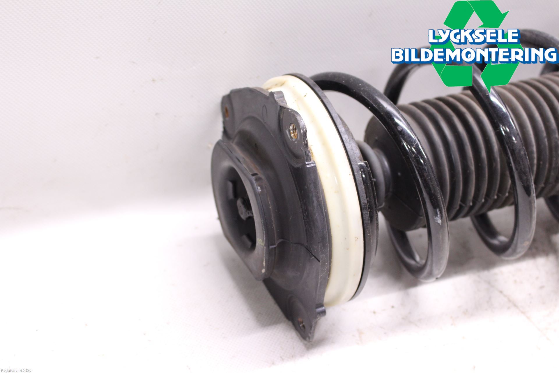 Nissan PULSAR Fjäderben Fram Höger