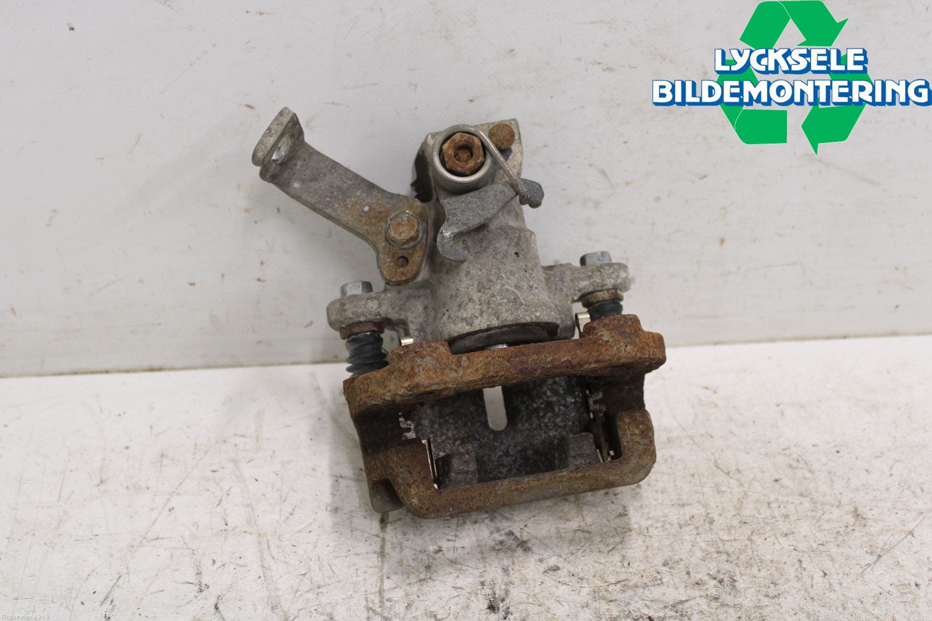 Suzuki ACROSS 21- Bromsok Bak Höger