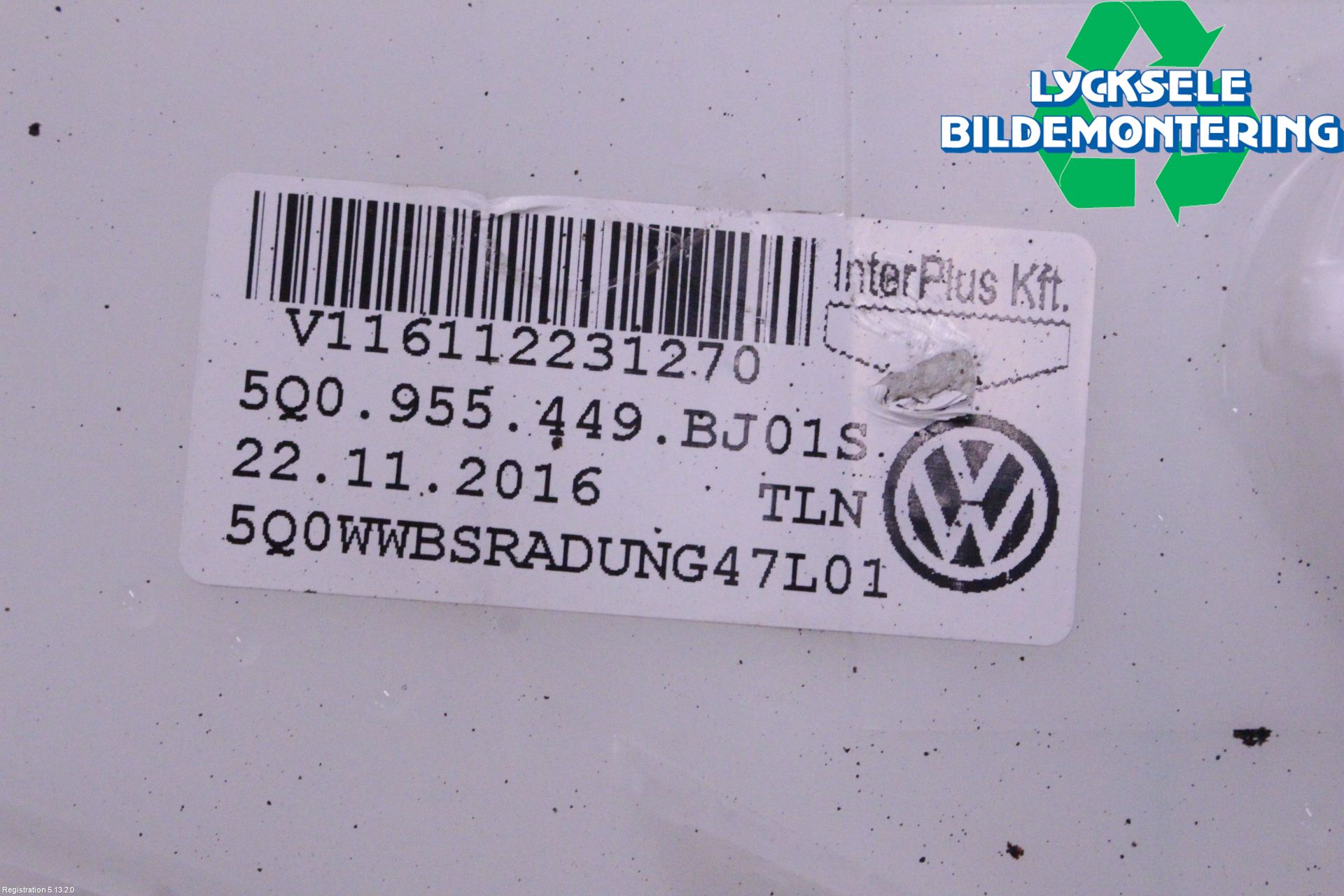 Skoda OCTAVIA (5E) 13-20 Spolartank Vindruta-Strål