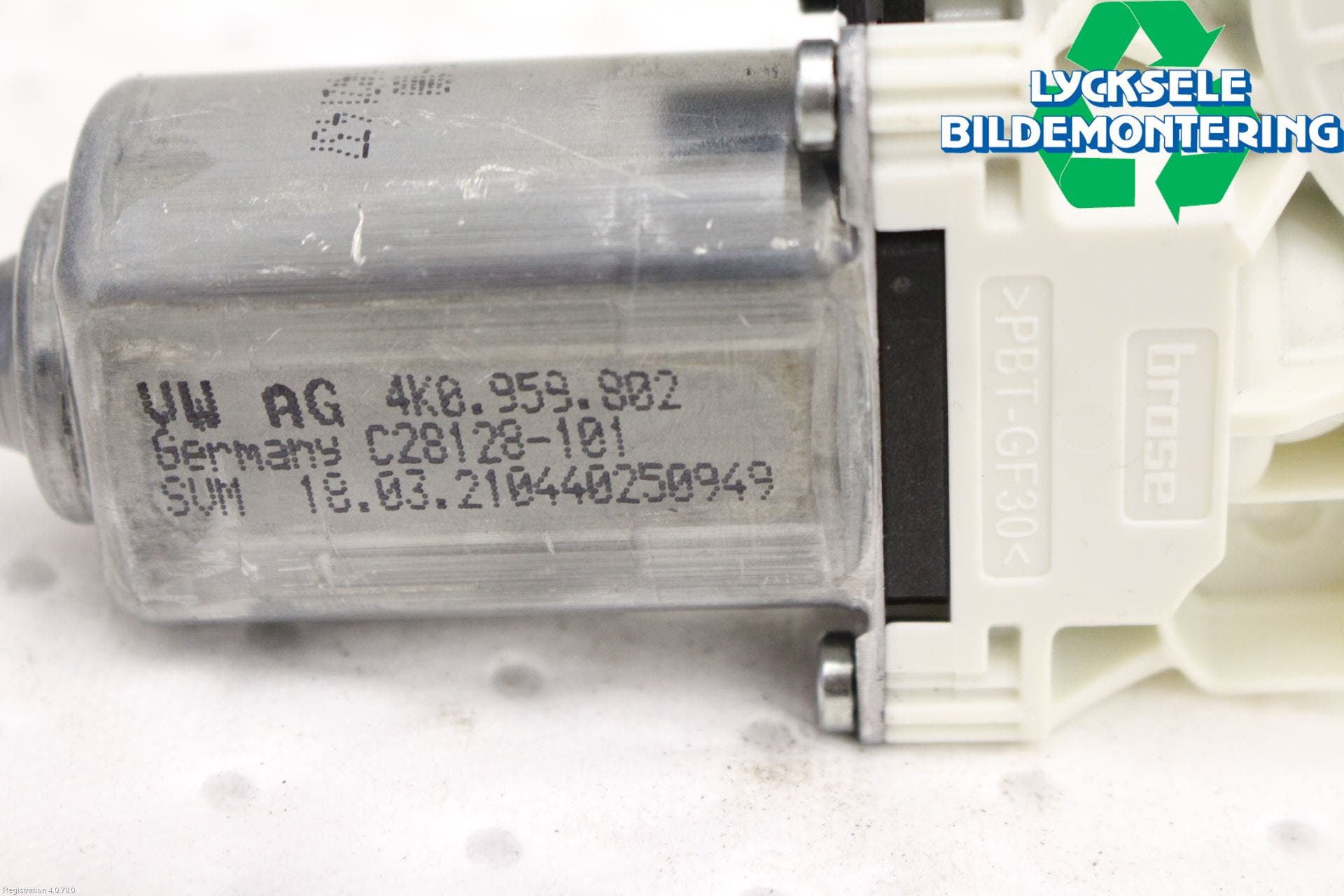 Audi A6 F2/C8 19- Fönsterhissmotor