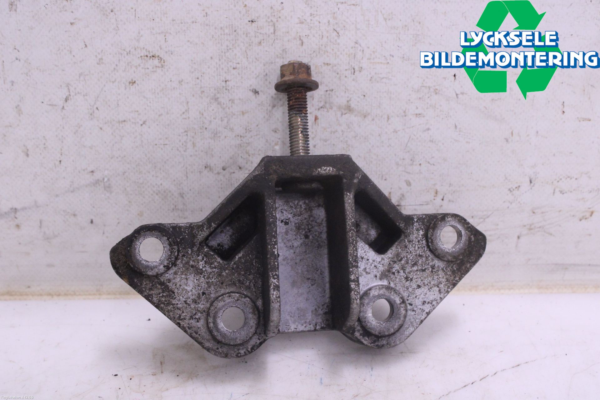 Volvo 940 91-98 Växellådsfäste