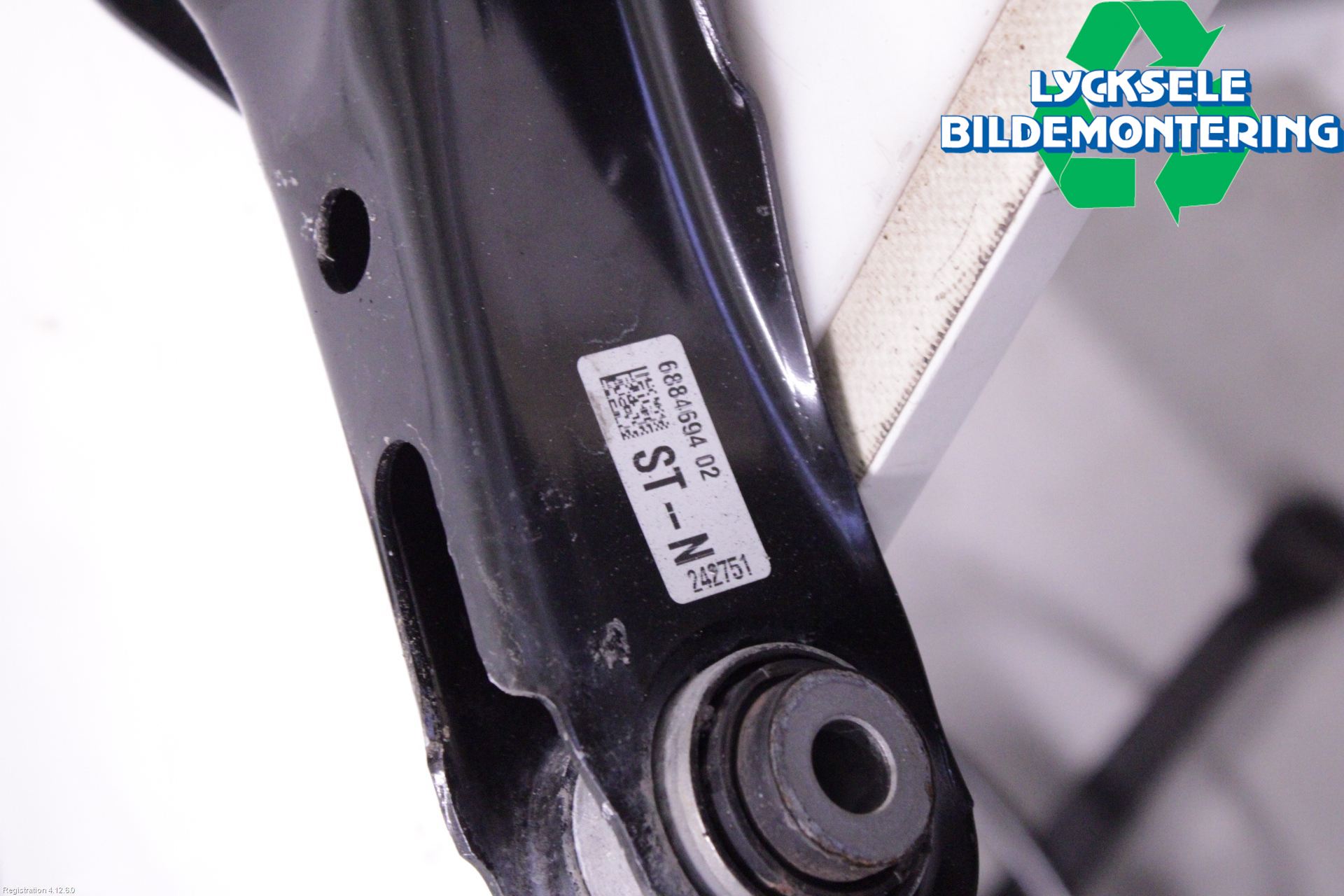 BMW 3 G20/G21/G80/G81 19- Bärarm Bak Vä-Hö