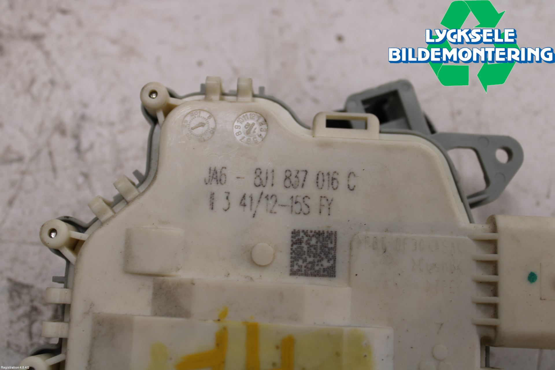 Audi A4 ALLROAD 09-16 Låskista-Dörrlås