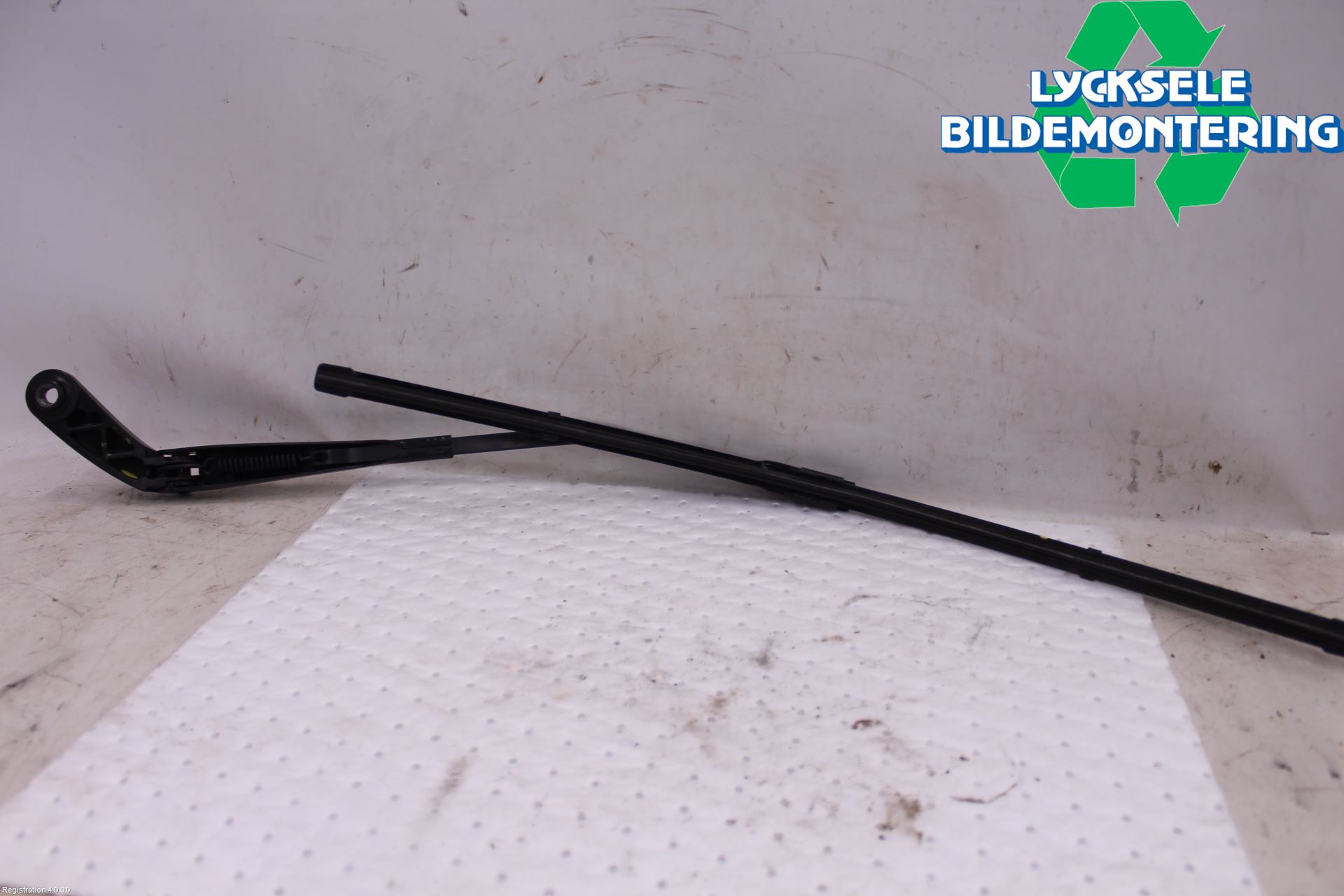 Audi A1 19- Torkararm Armar Vindruta