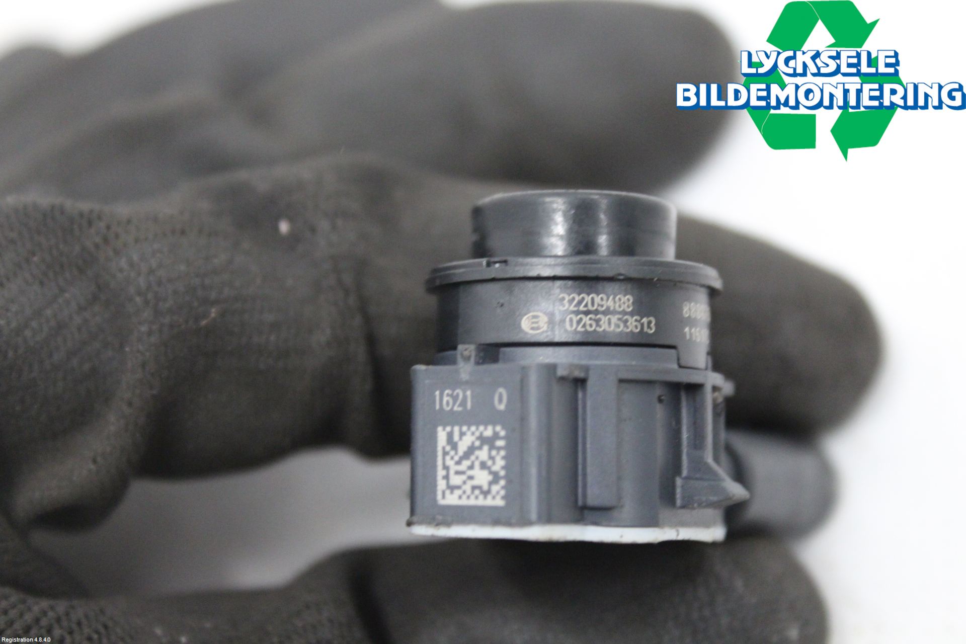 Volvo V60 19- Parkeringshjälp Frontsensor