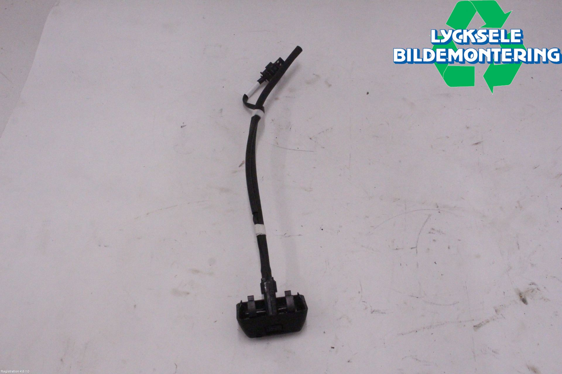 Peugeot 208/E-208 20- Spolarmunstycke Rutor