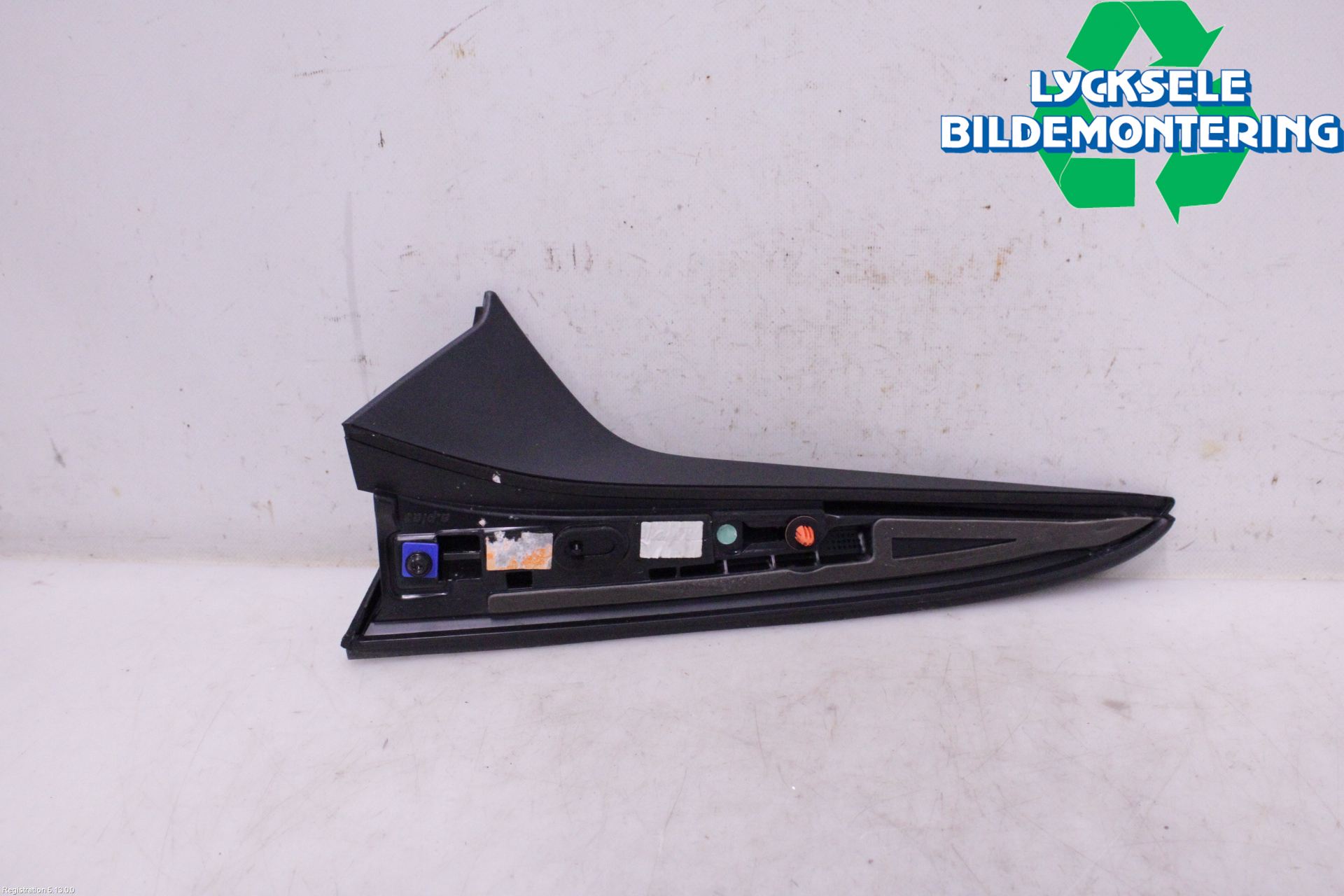 Skoda SUPERB 24- Spoiler Baklucka