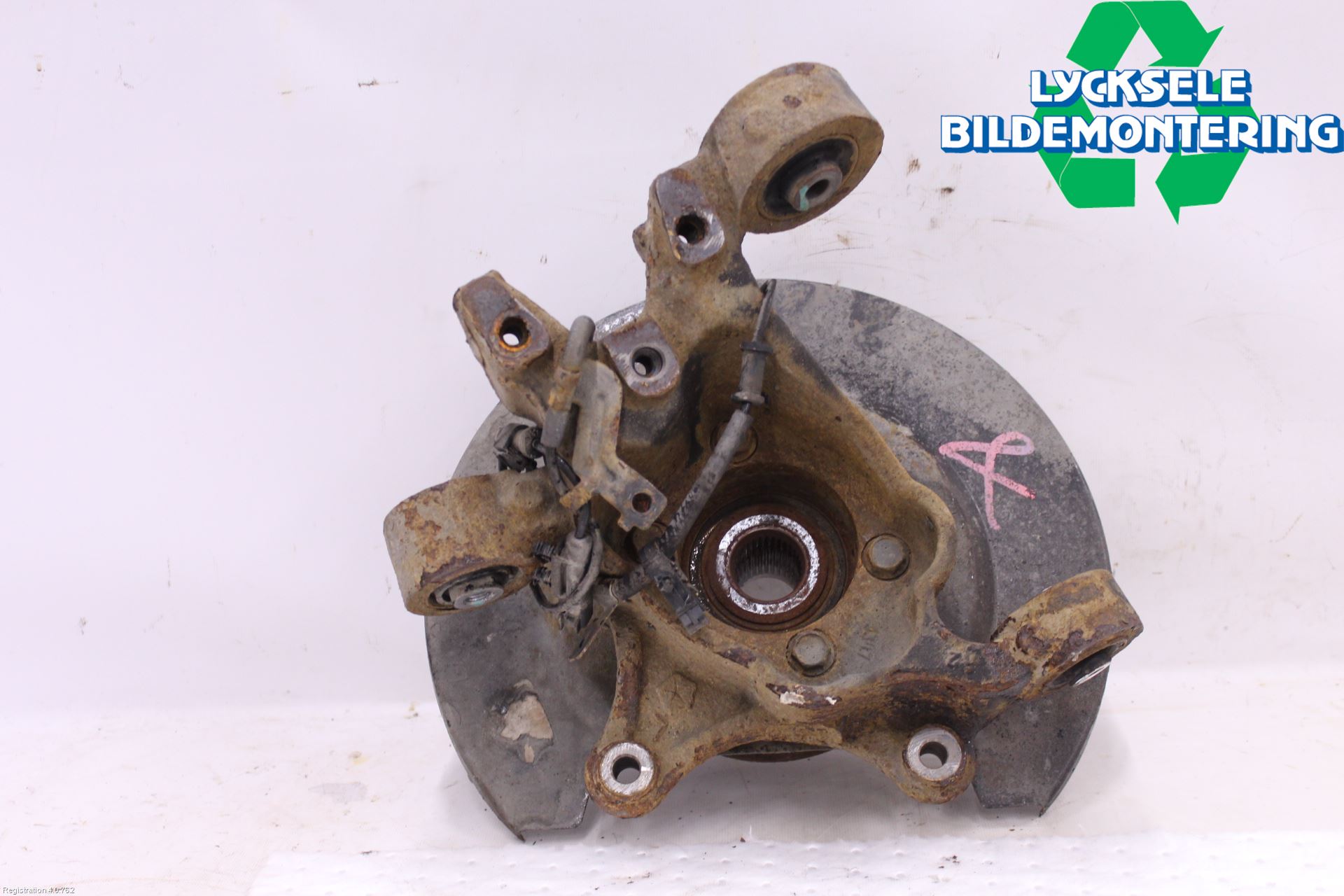 Fiat FREEMONT Hjullagerhus-Spindel Vä B