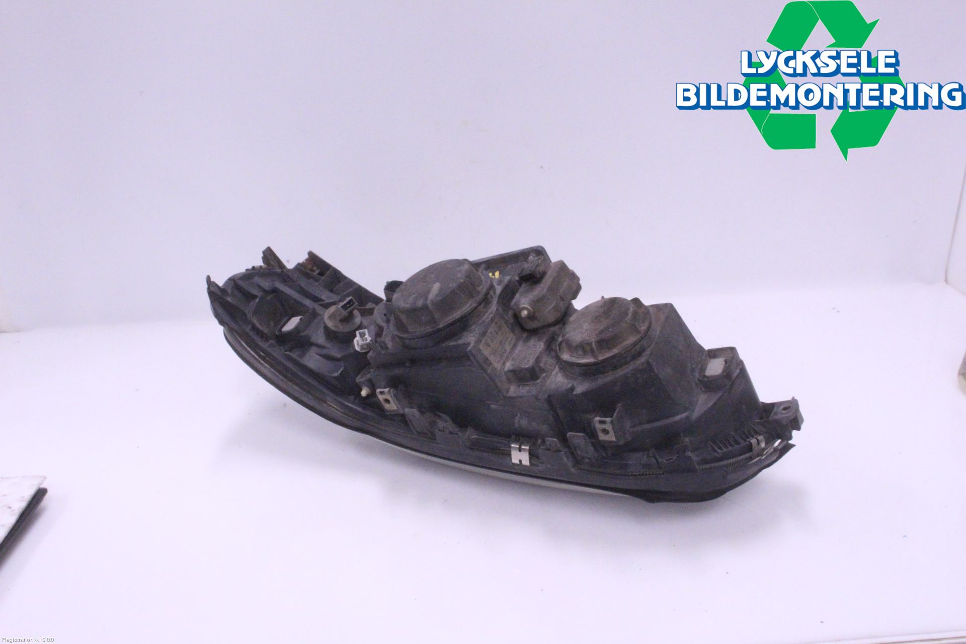 Volvo XC70 01-04 Strålkastare Höger