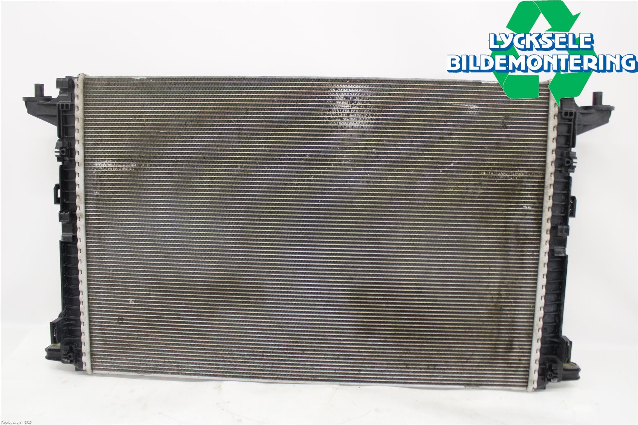 Audi A4/S4 B9 16-19 Kylare Aut