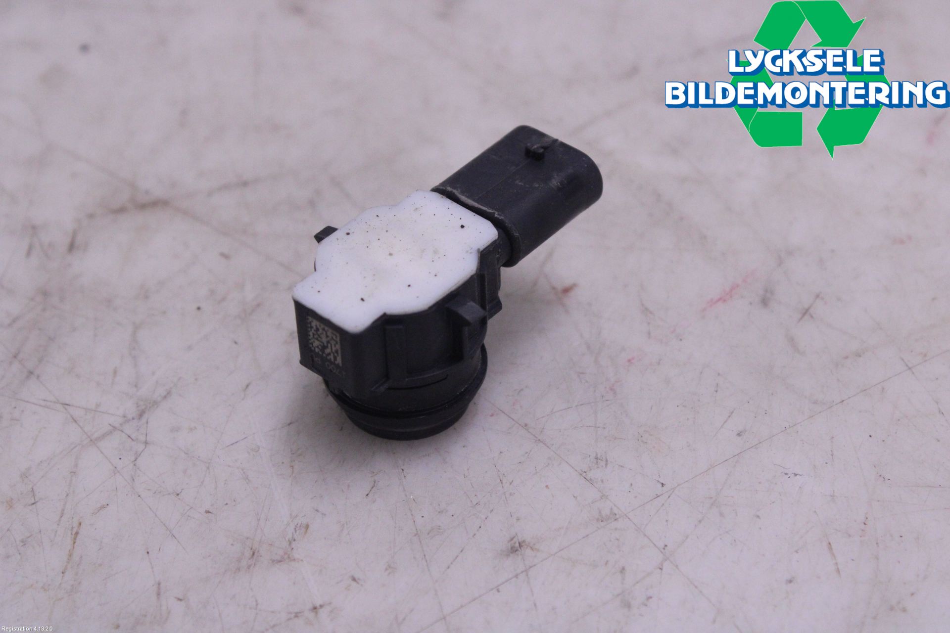 BMW 3 F30/F31/F80 12-19 Parkeringshjälp Backsensor