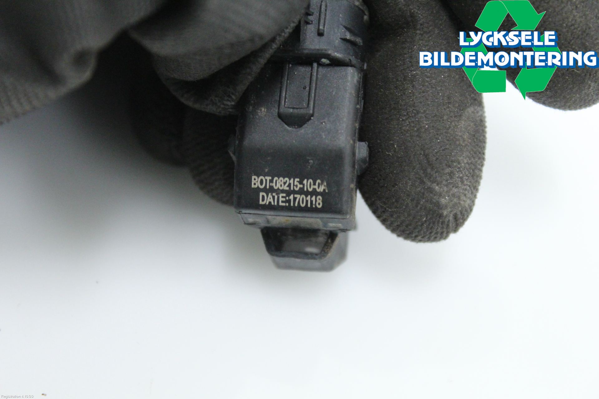 Suzuki VITARA 15- Parkeringshjälp Backsensor