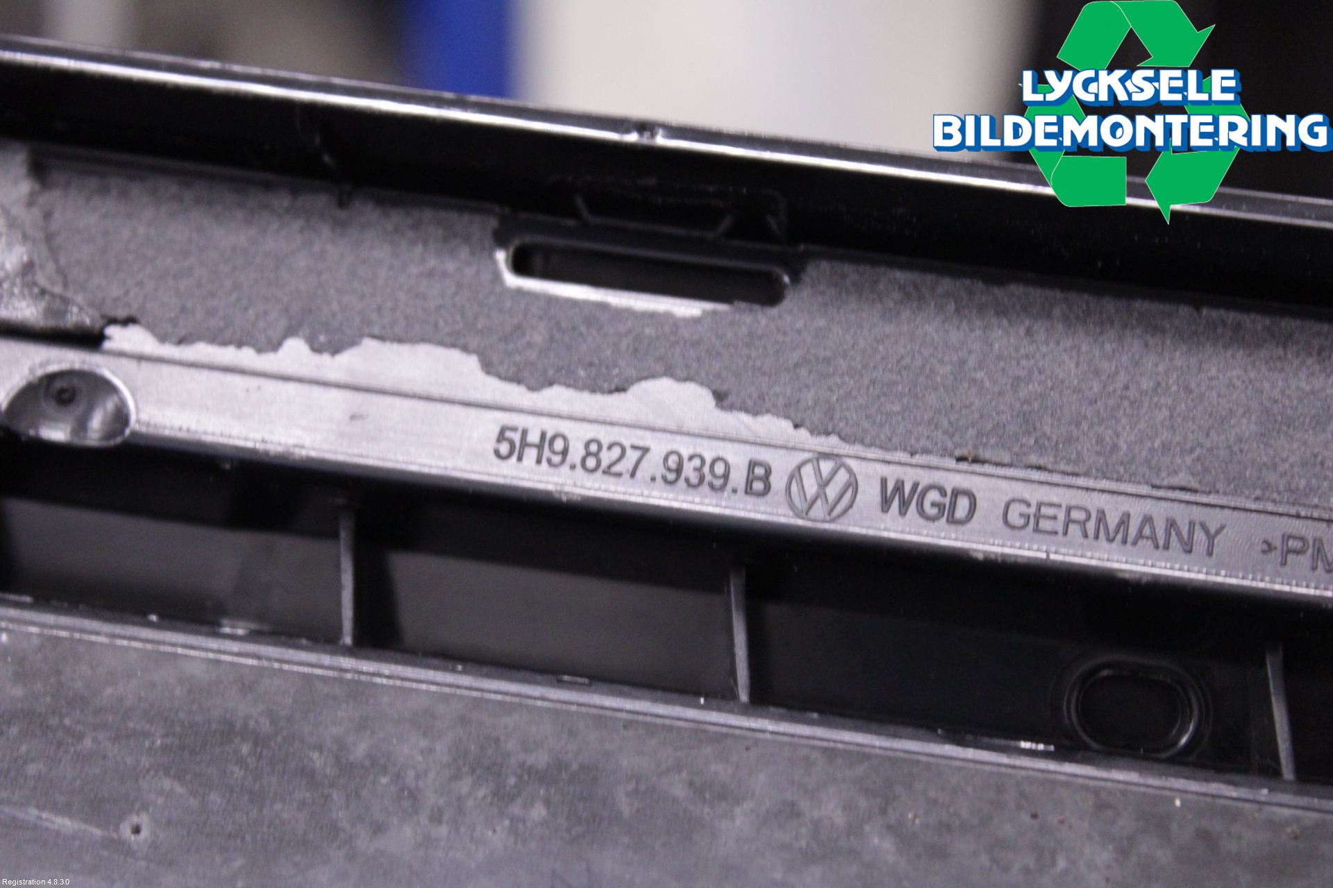 Volkswagen VW GOLF / E-GOLF VIII 20- Spoiler Baklucka