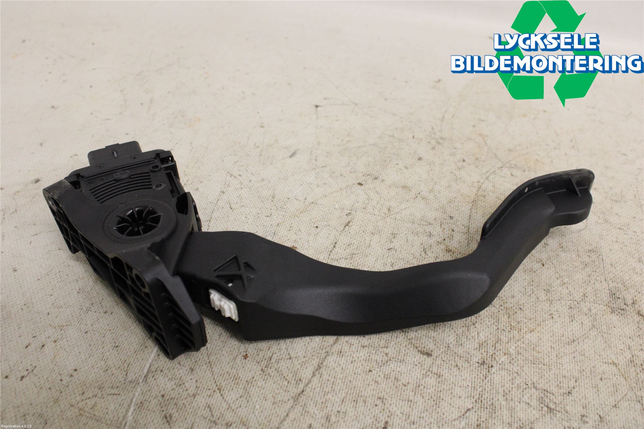 Peugeot PEUGOT 208 16-19 Gaspedal