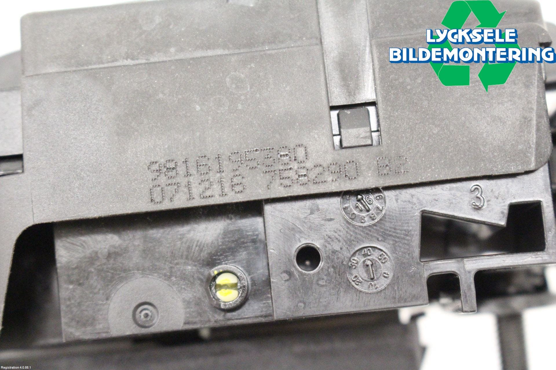 Peugeot 308 14-21 Låskista Baklucka