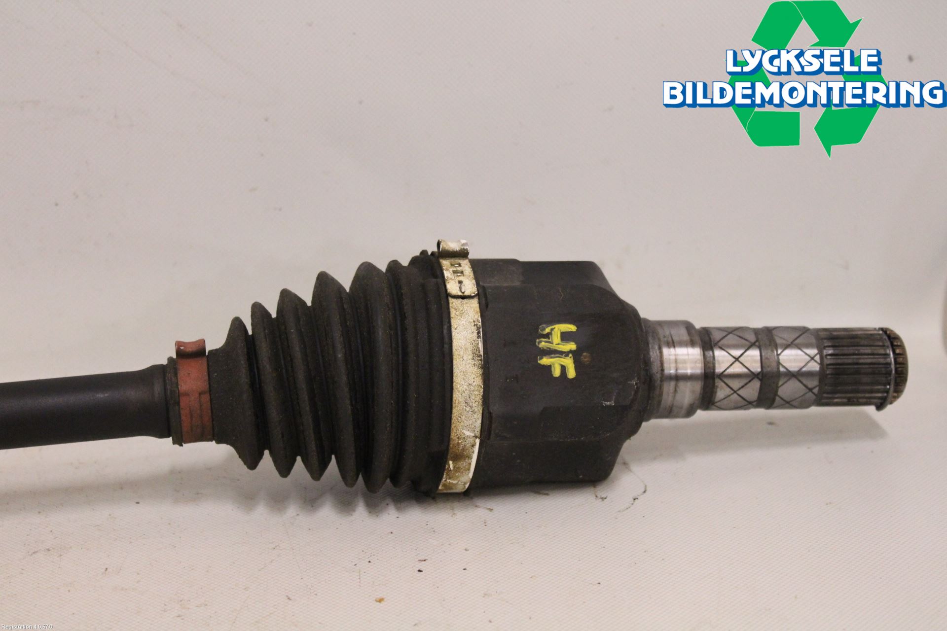 Subaru IMPREZA IV 13-17 Drivaxel Fram Höger