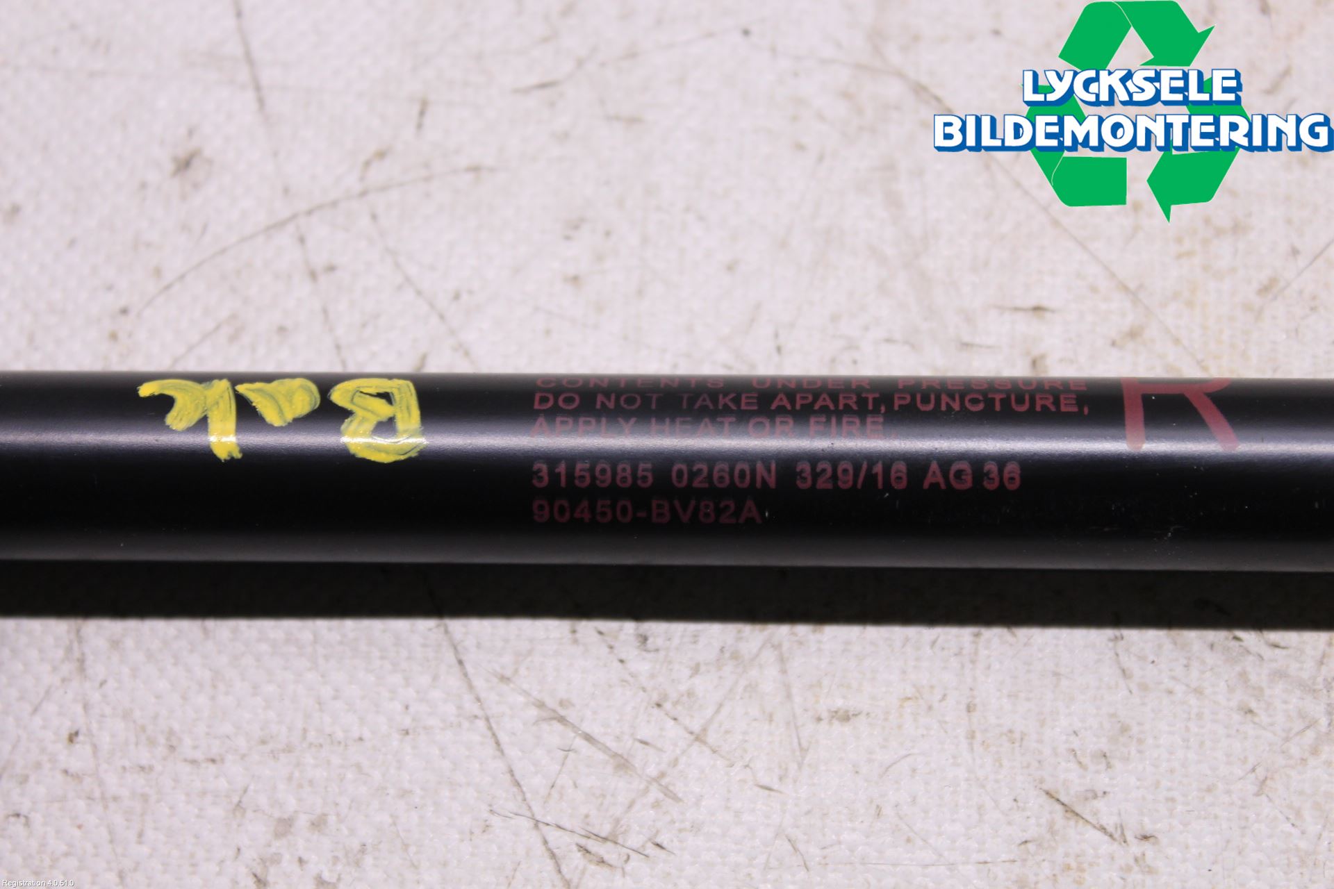 Nissan JUKE 14-19 Gasfjäder Baklucka