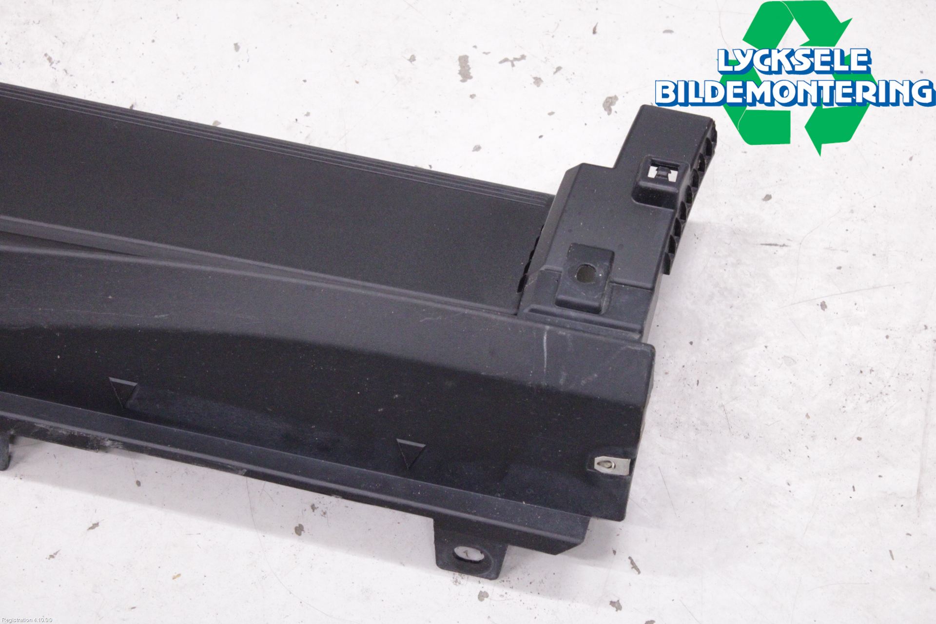 Ford MUSTANG Mach-E 21- Sidokjol Vä