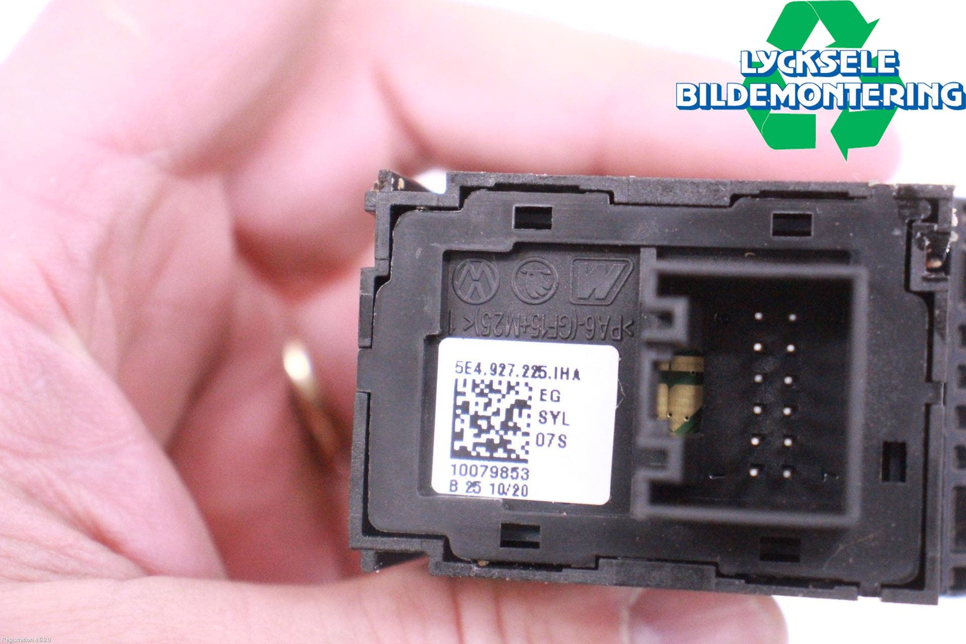 Skoda OCTAVIA (NX) 20- Strömställare Parkeringsbroms