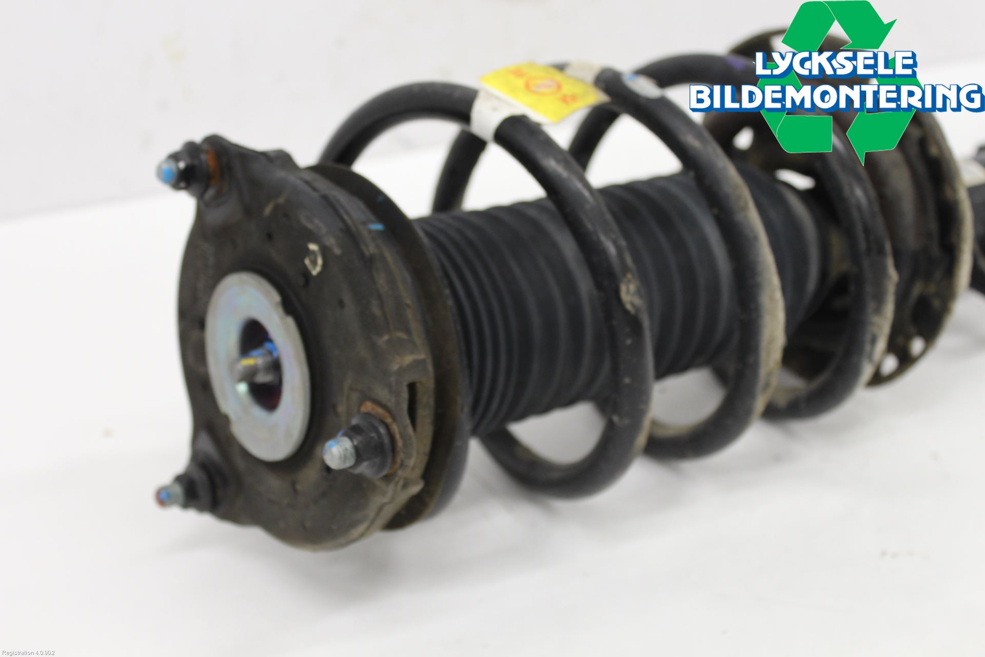 Kia SORENTO 15-20 Fjäderben Fram Vänster