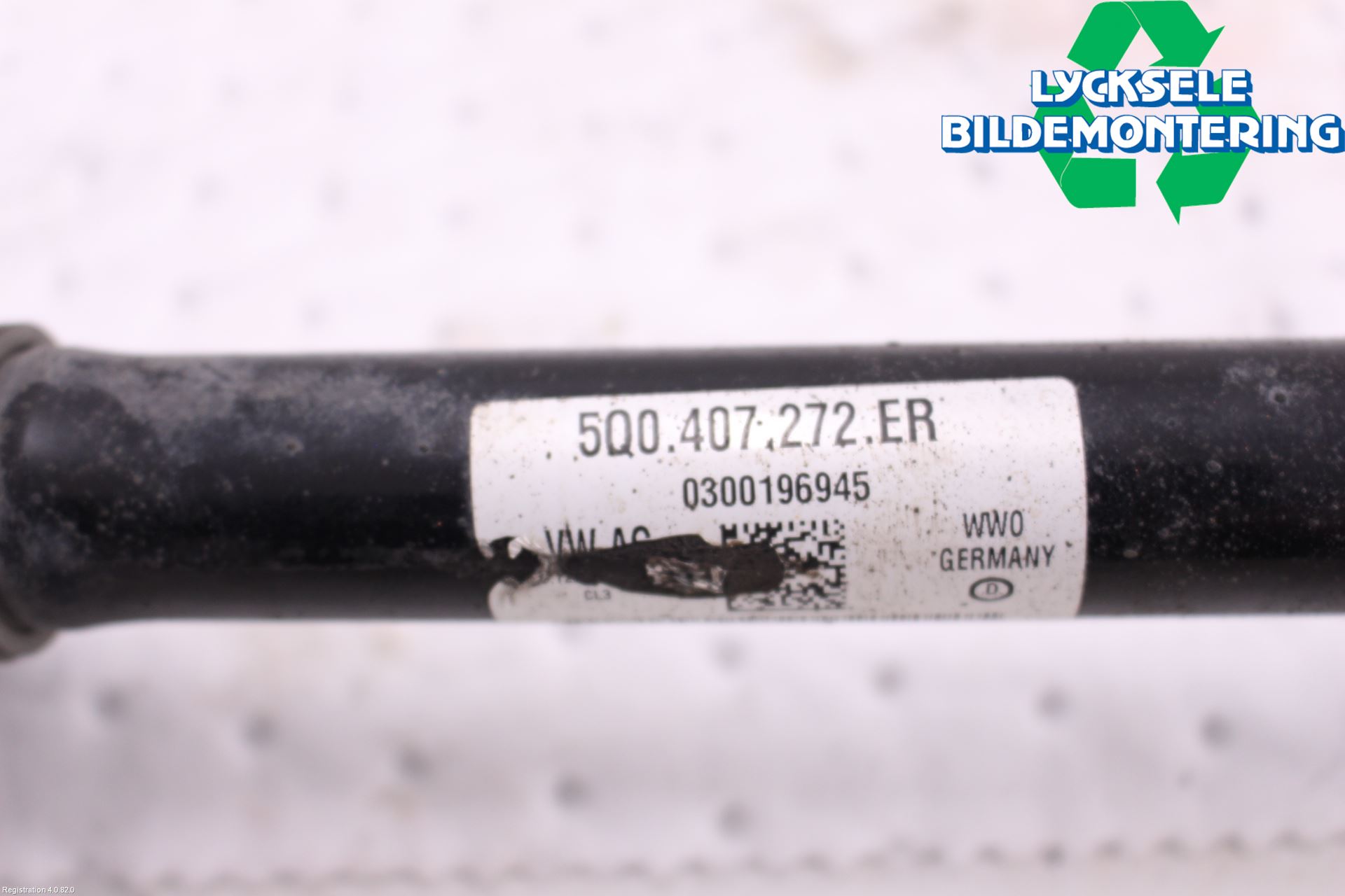 Volkswagen VW CADDY 16-20 Drivaxel Fram Höger