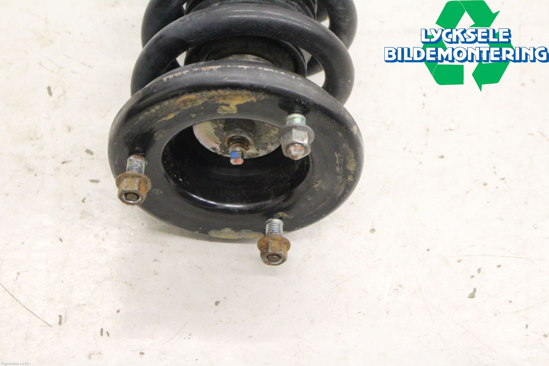 Mitsubishi L200 06-15 Fjäderben Fram Höger