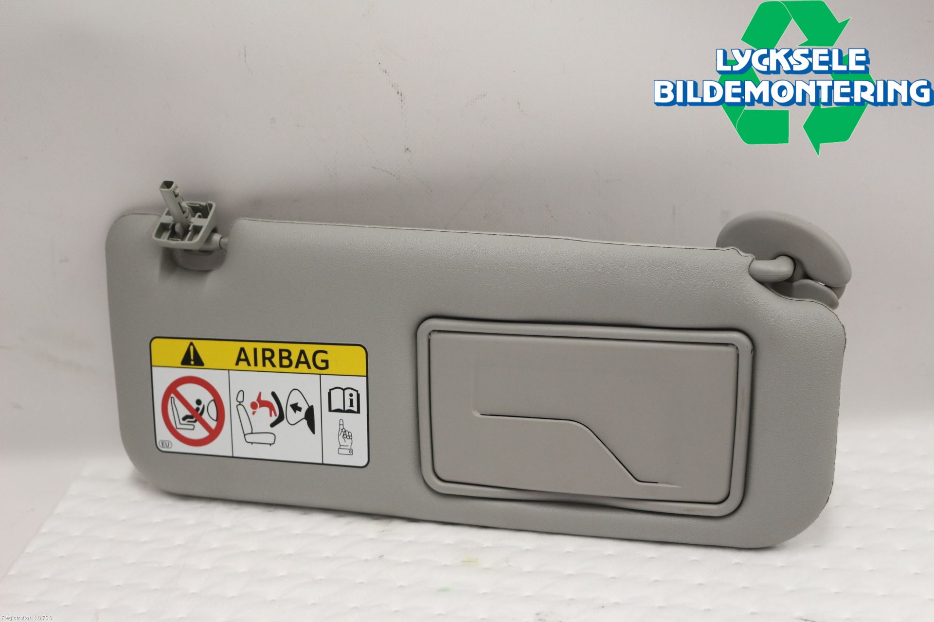 Toyota HILUX 16- Solskydd