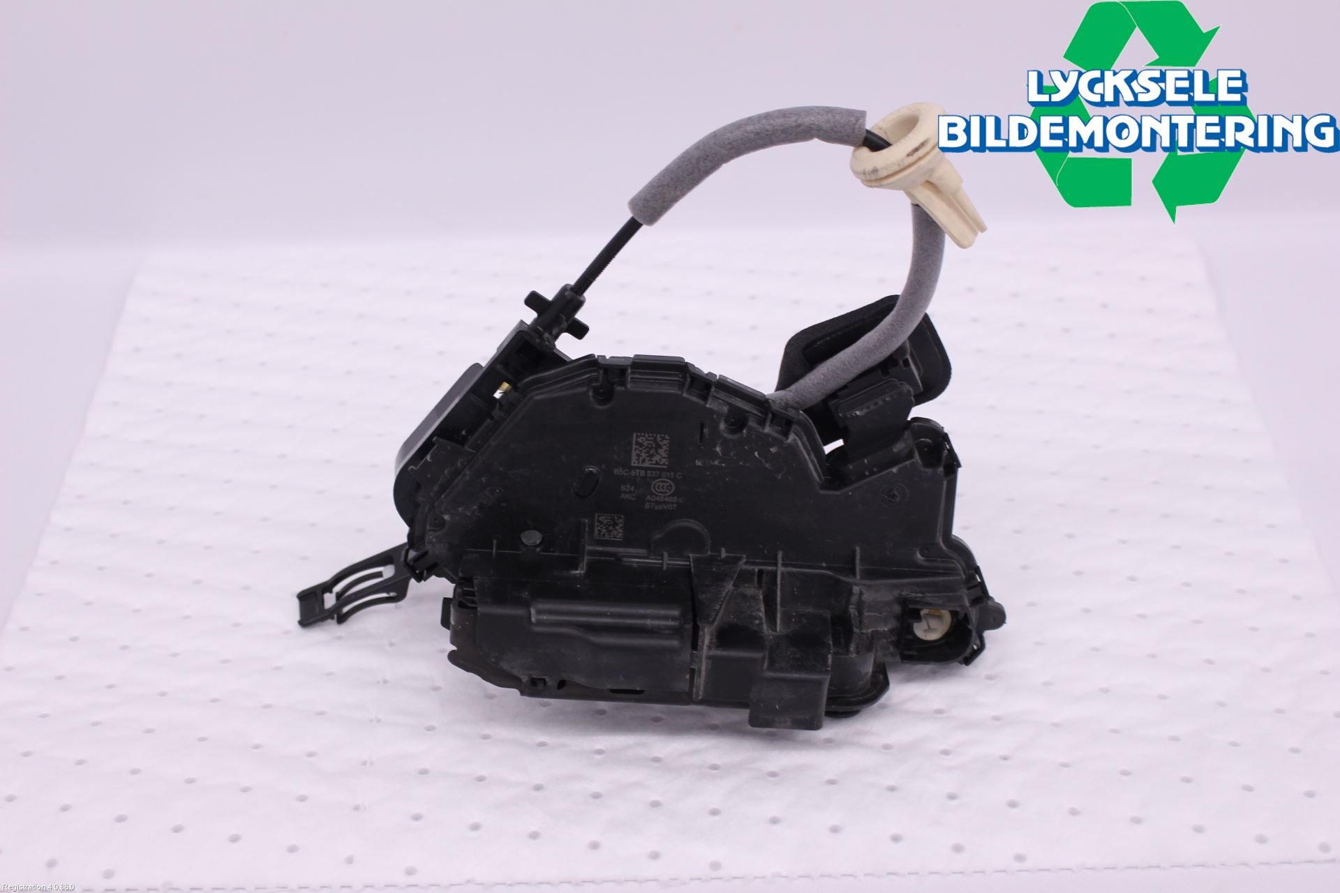 Volkswagen VW GOLF / E-GOLF VII 13-20 Låskista-Dörrlås