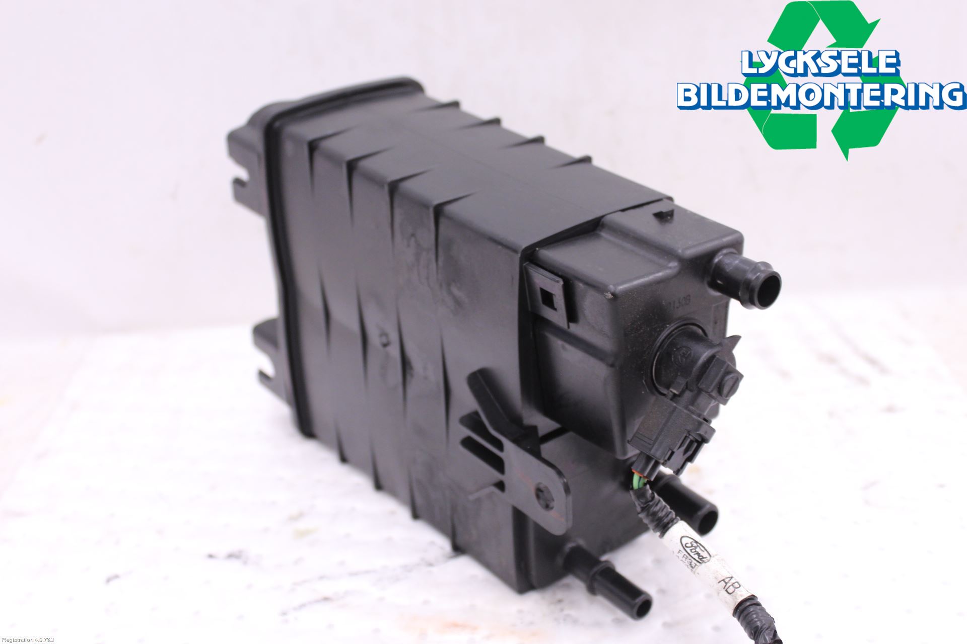 Ford MUSTANG VI 15-22 Bränsle Kolkanister