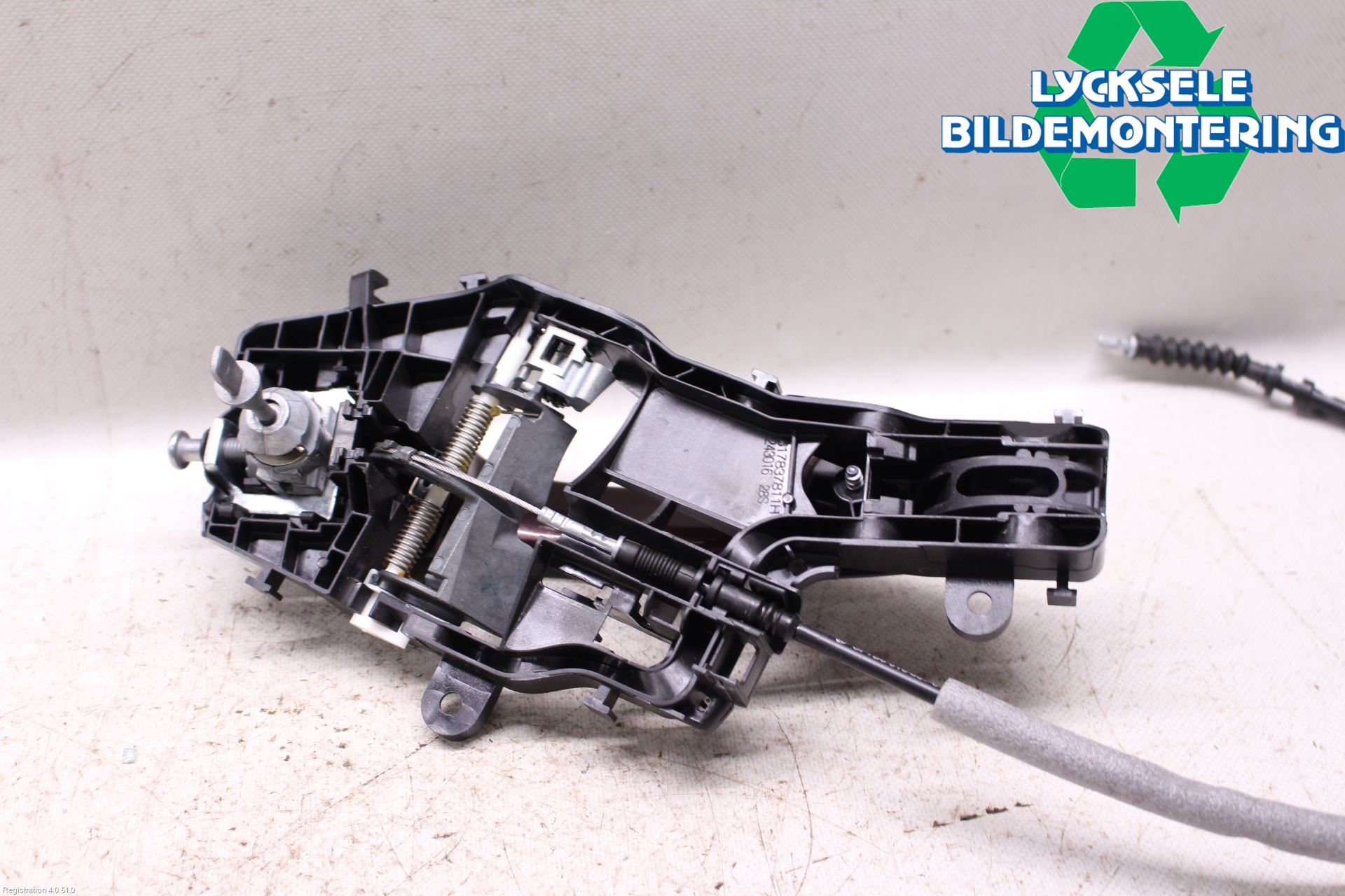 Volkswagen VW PASSAT 15-19 Dörrhandtag Yttre Vä