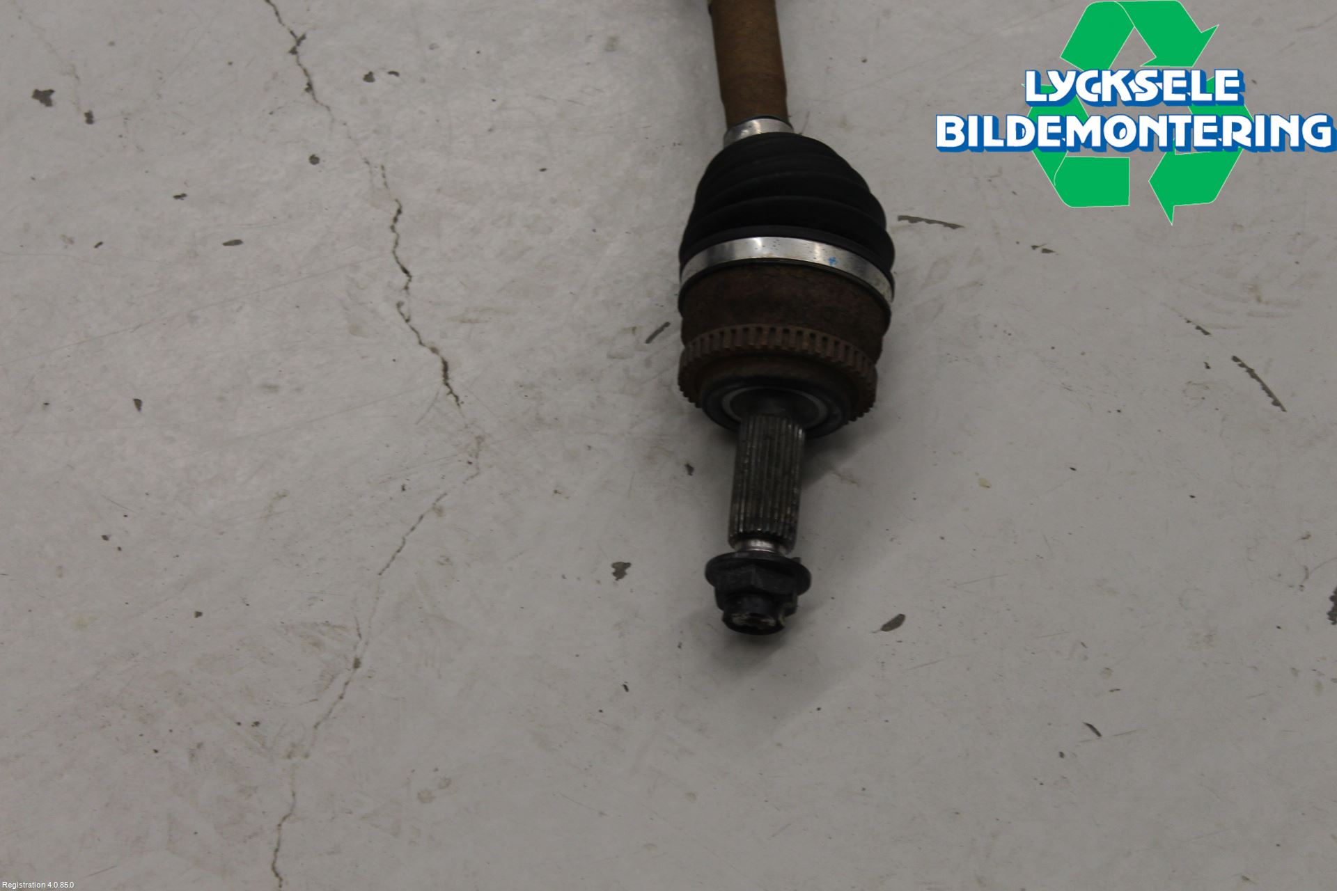 Hyundai i30 GD 13-17 Drivaxel Fram Höger