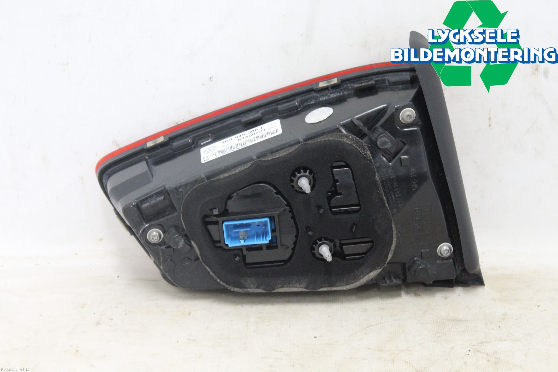 Volkswagen VW PASSAT 15-19 Bakljus Lucka Hö