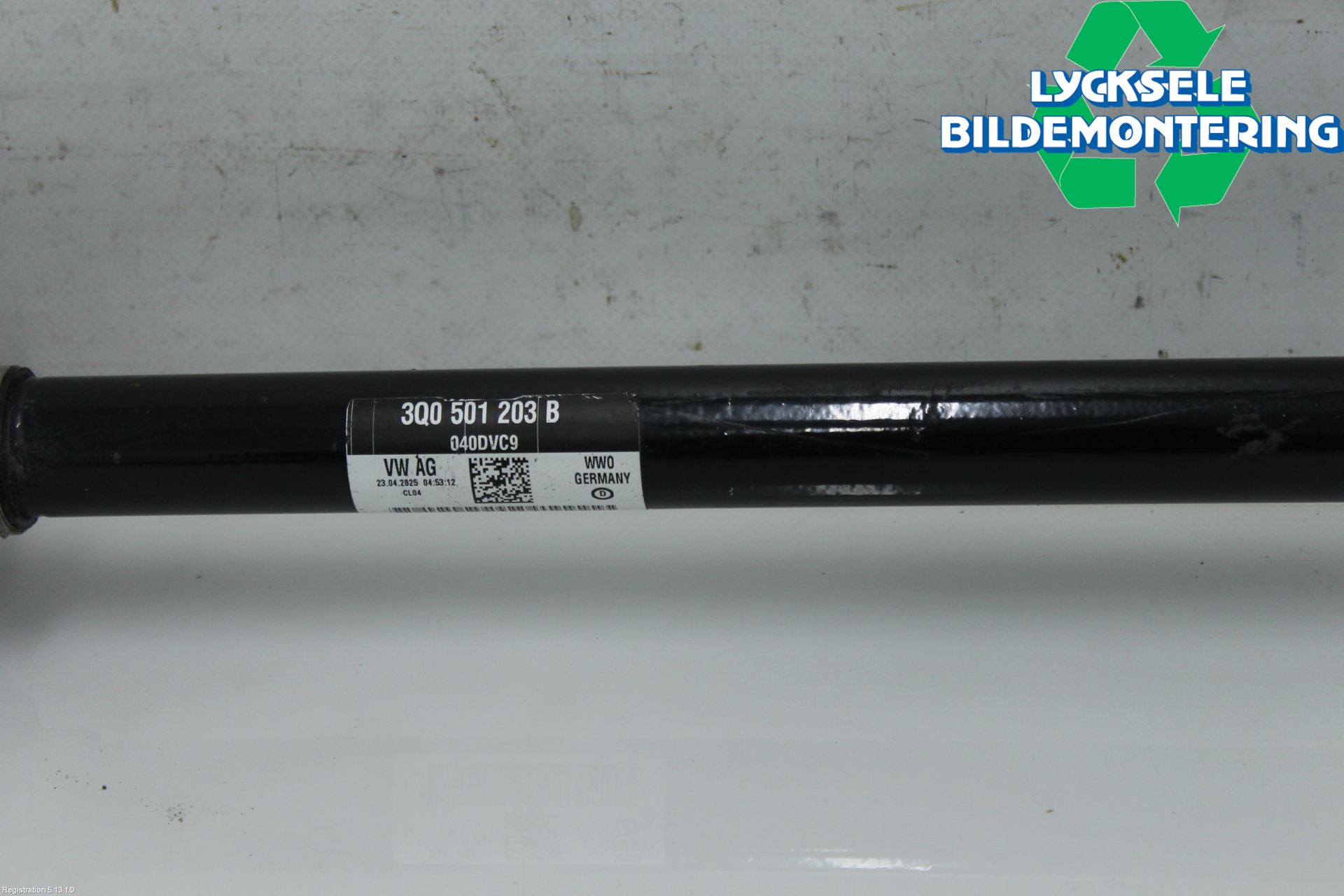 Skoda SUPERB 24- Drivaxel Bak Vänster