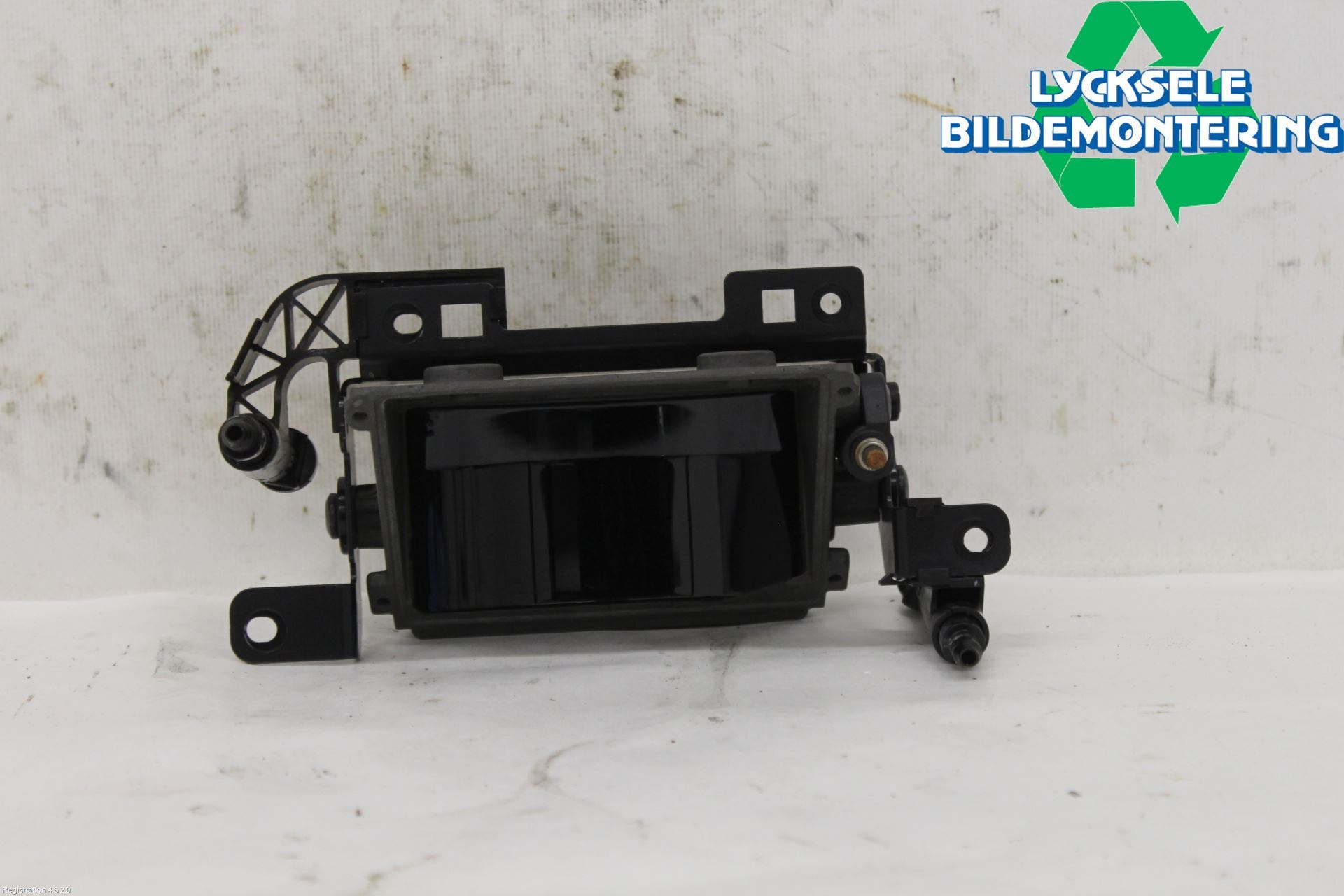 Audi A6 F2/C8 19- Front Övrigt