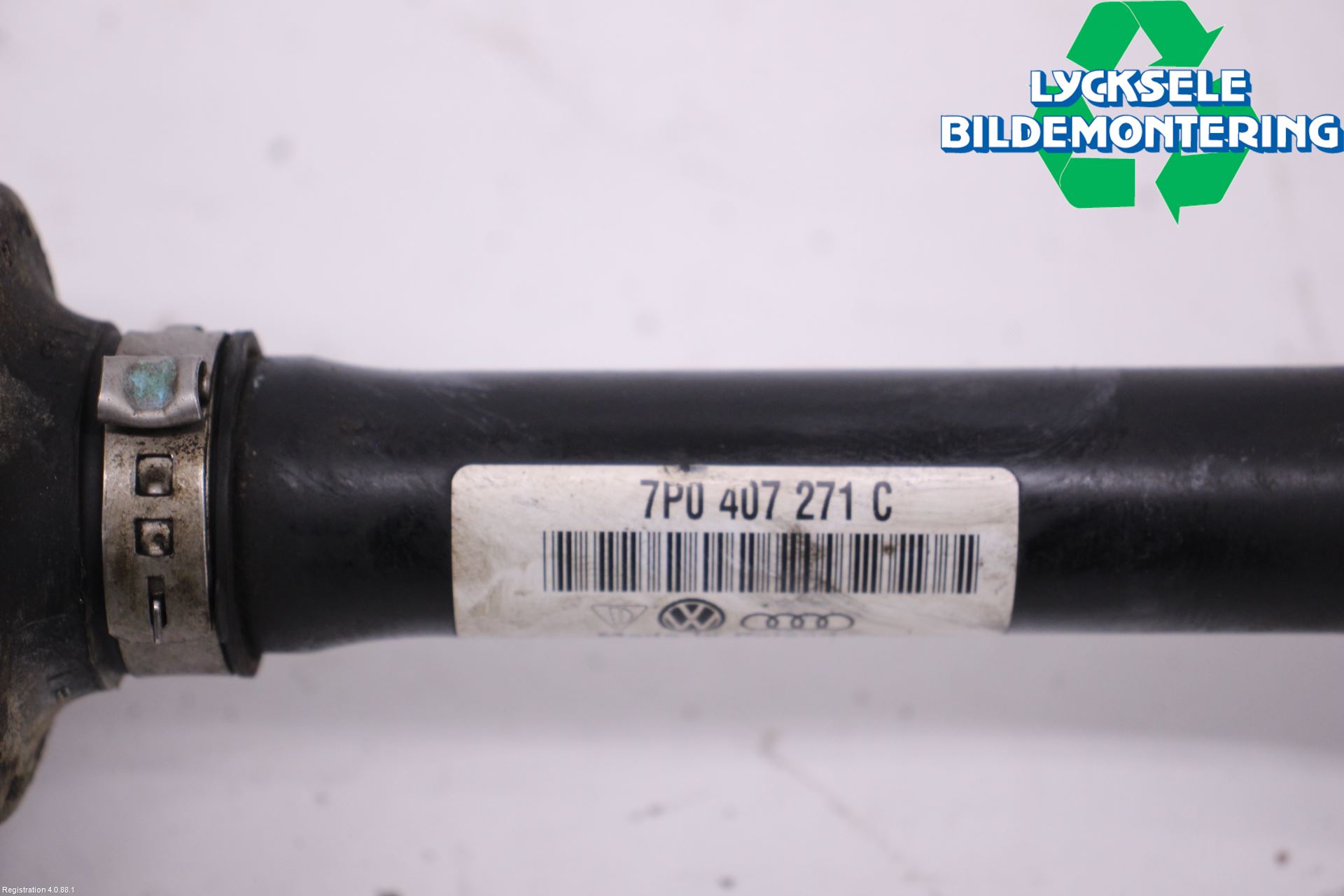 Volkswagen VW TOUAREG 7P 11-18 Drivaxel Fram Höger