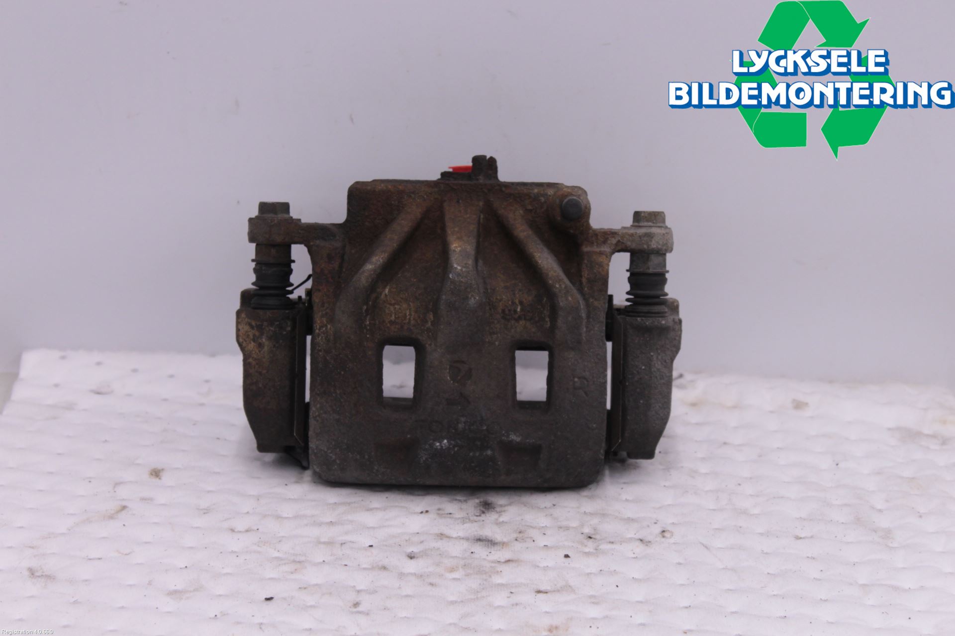 Subaru LEGACY 10-14 Bromsok Fram Höger