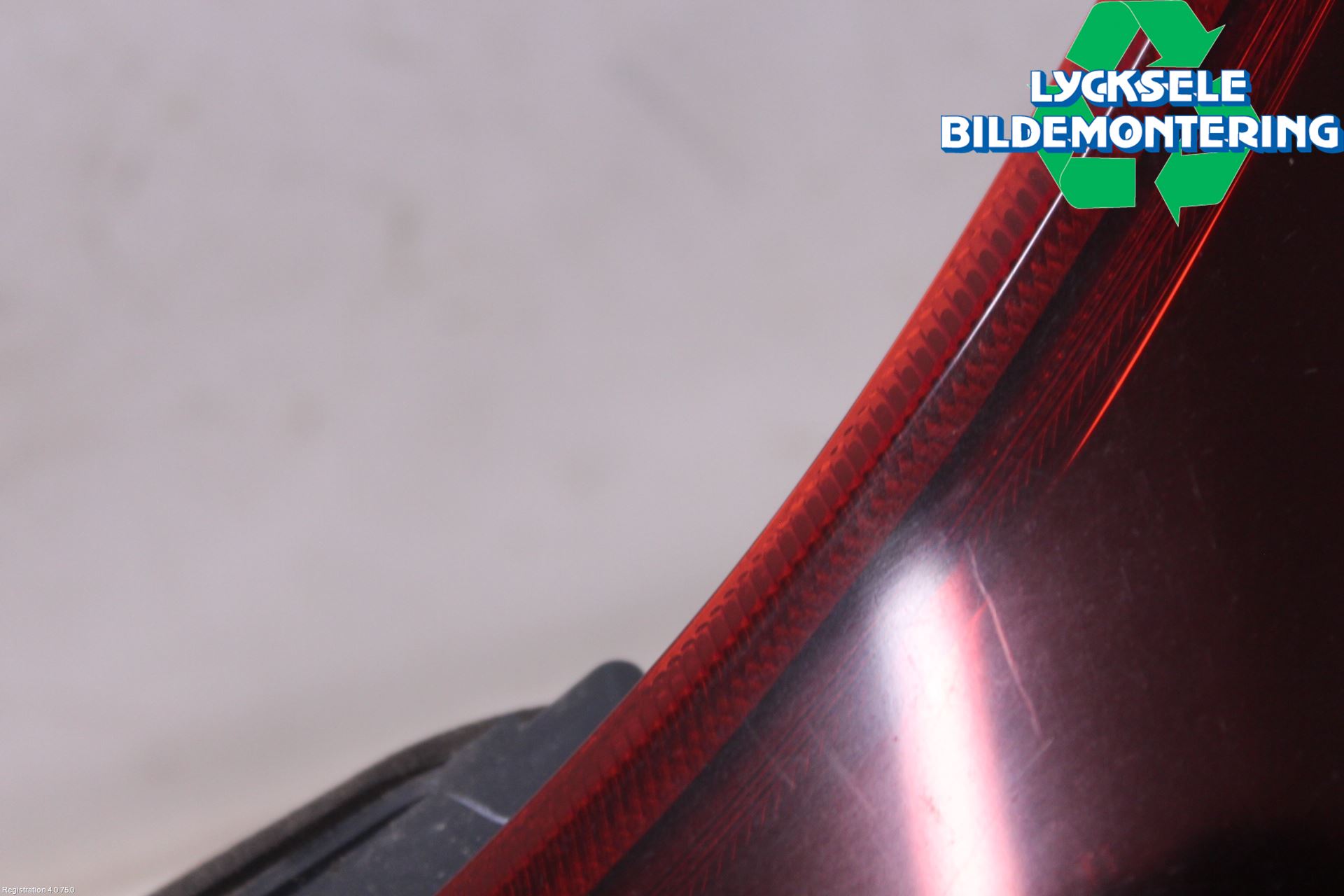 Toyota AURIS 13-19 Bakljus Lucka Hö