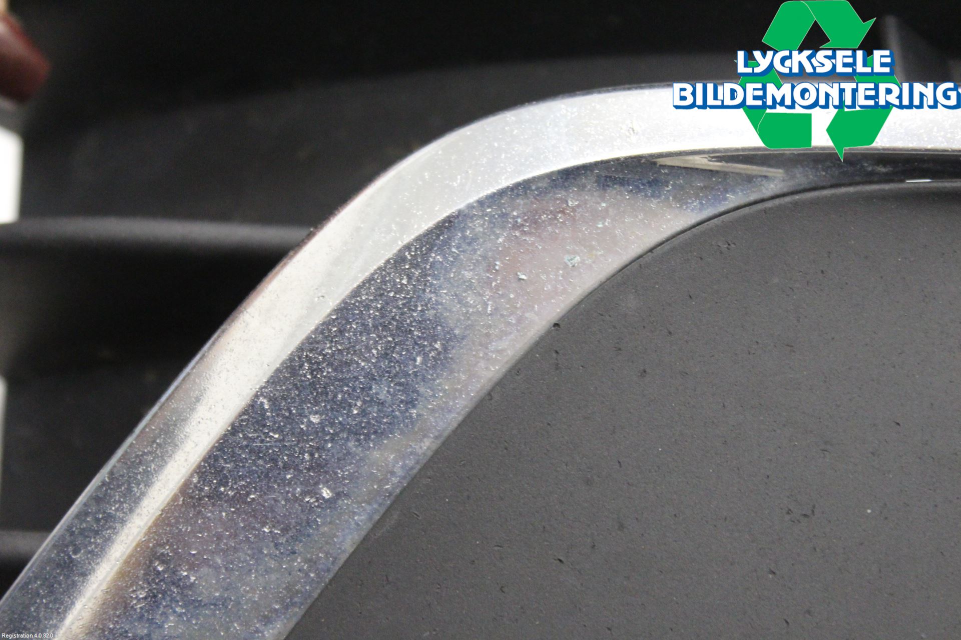 Volkswagen VW PASSAT 11-14 Dimljussarg Fram