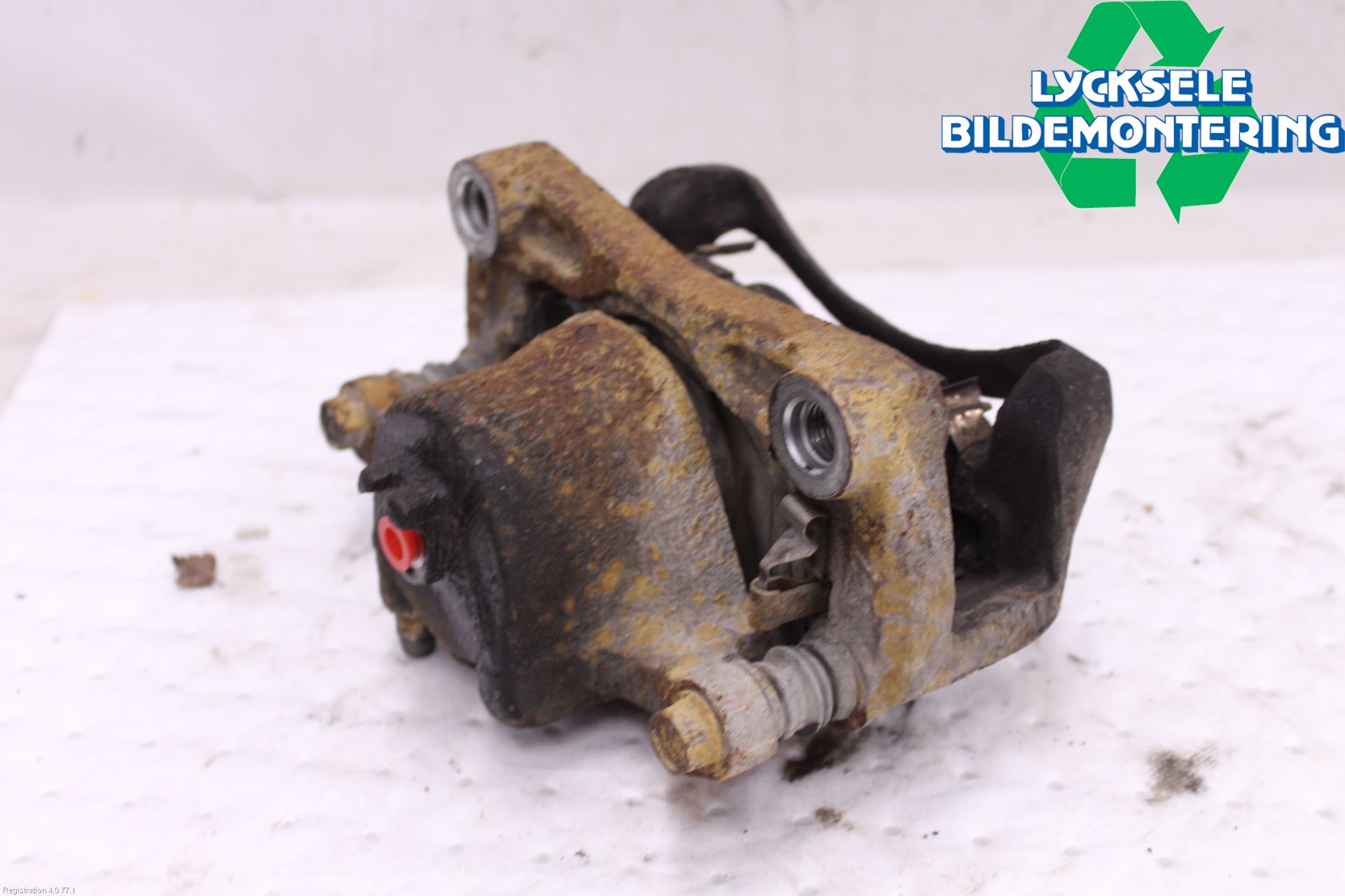 Nissan PULSAR Bromsok Fram Höger