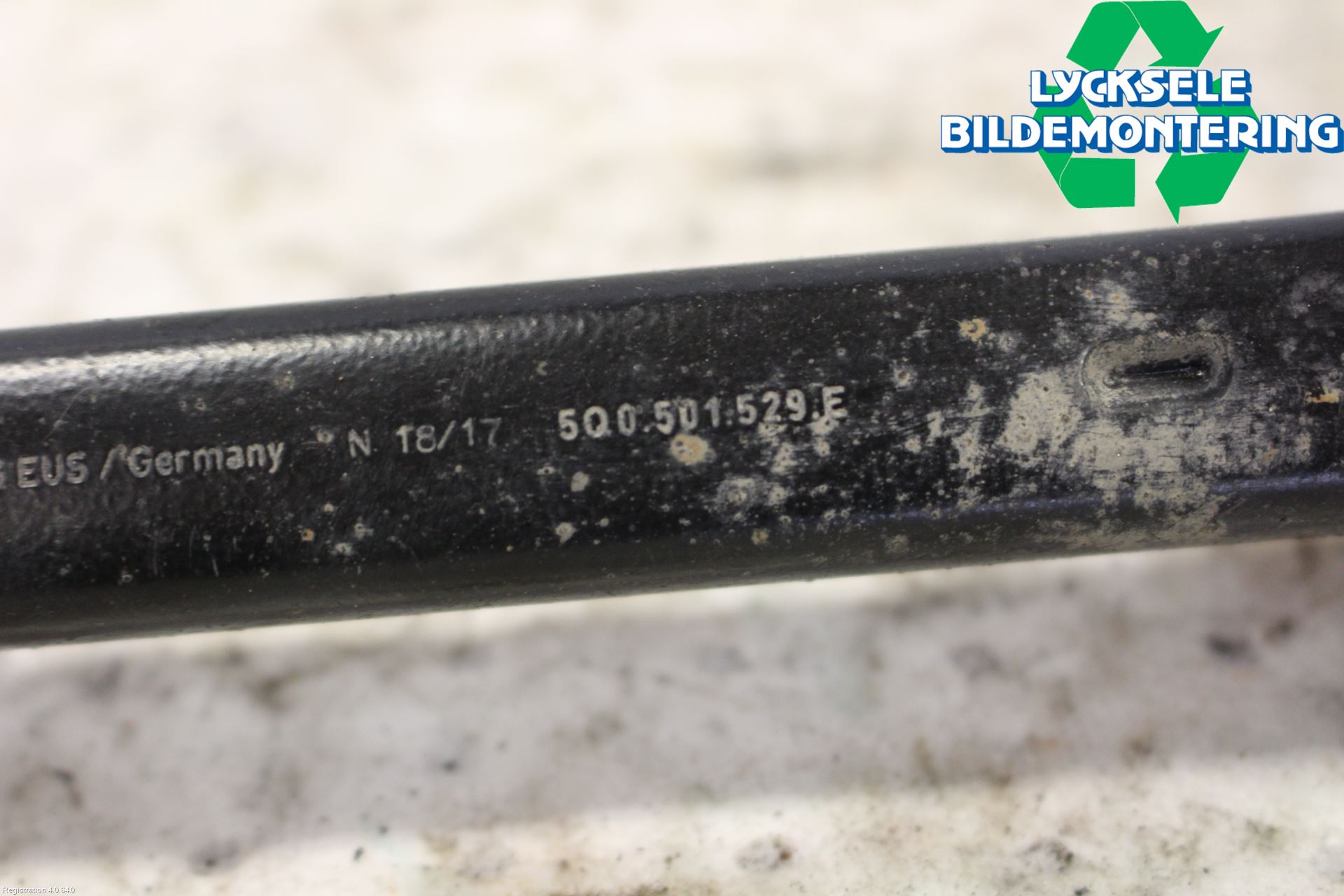 Volkswagen VW TIGUAN 16-24 Bärarm Bak Vä-Hö